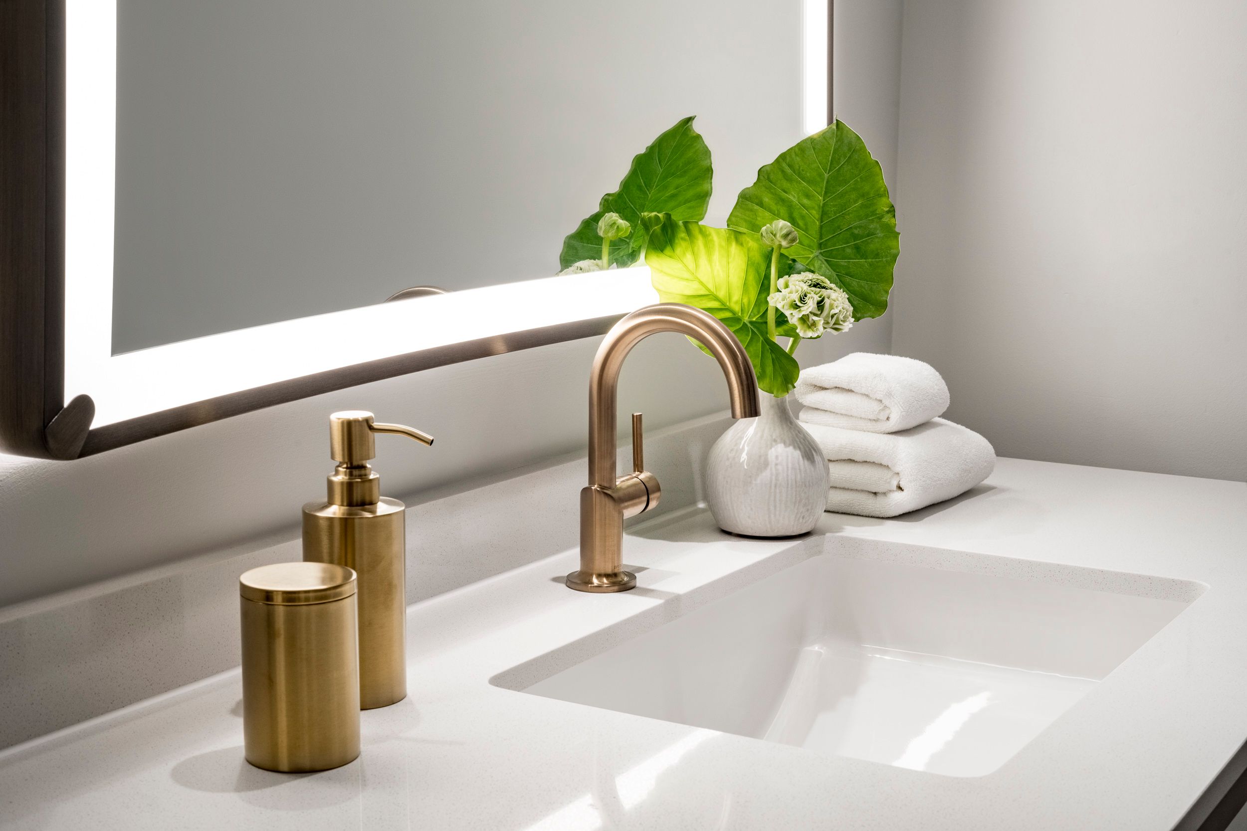 Room Deluxe King Bed