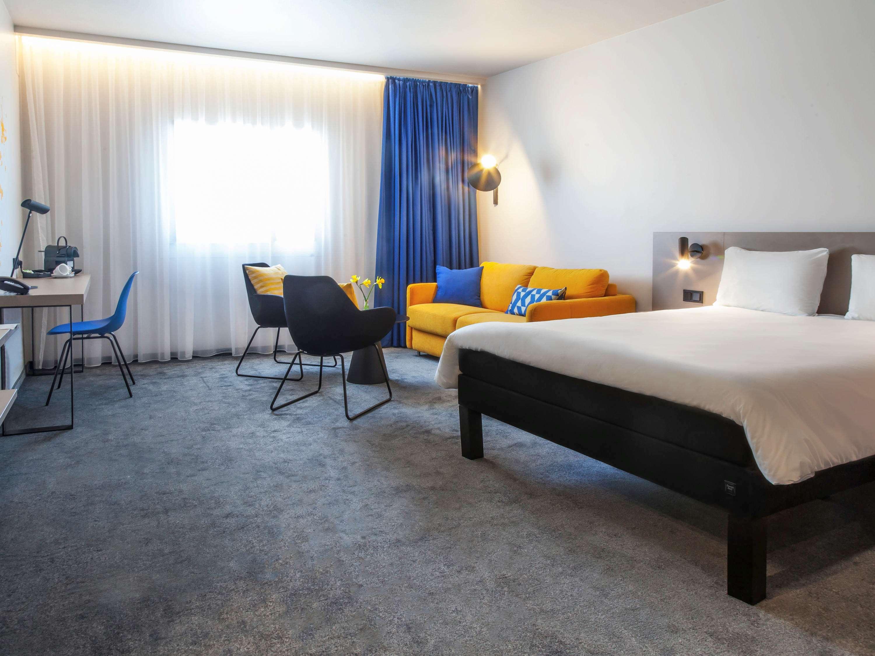 Suite Queen Size Bed