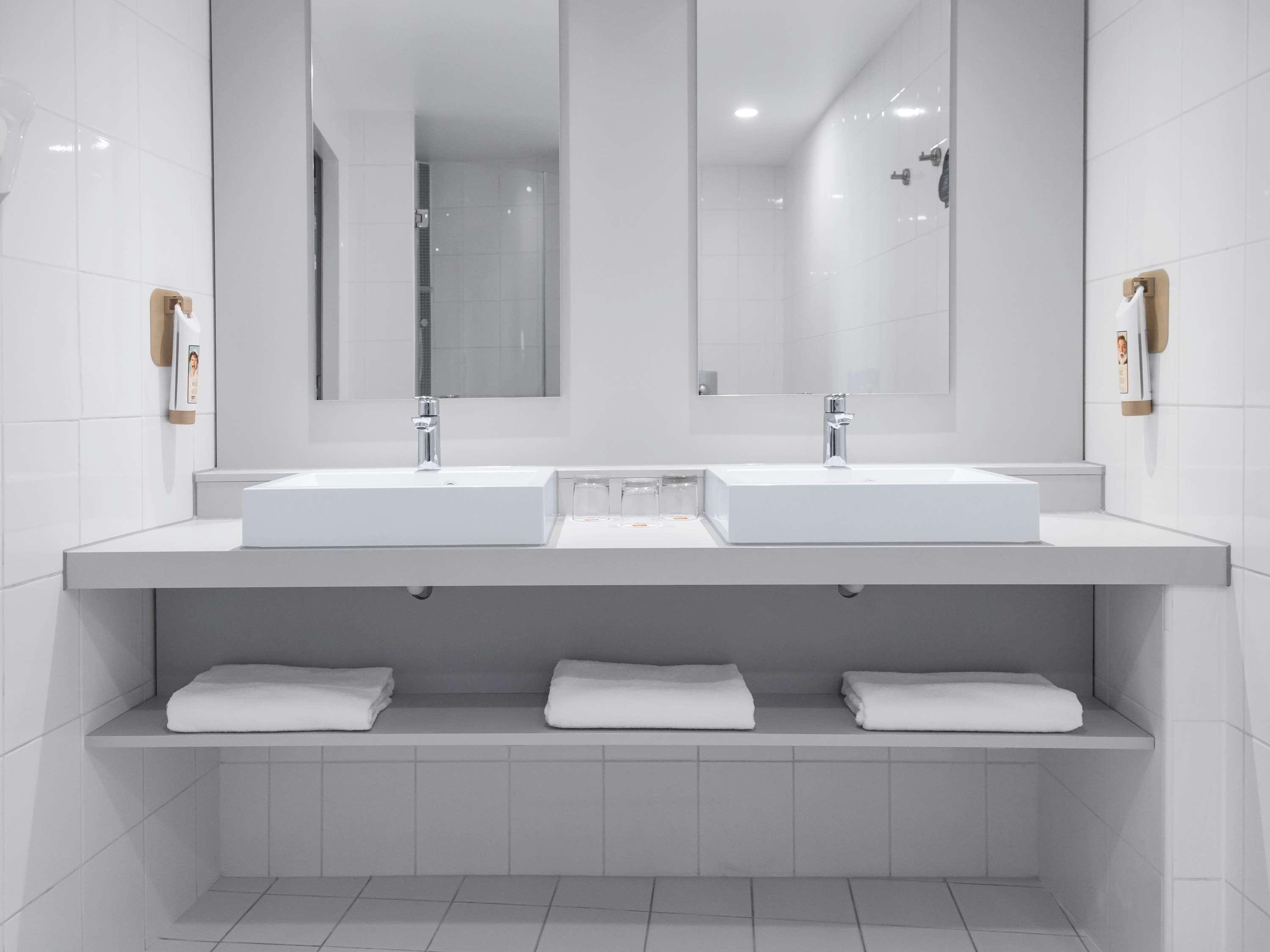 Suite Queen Size Bed