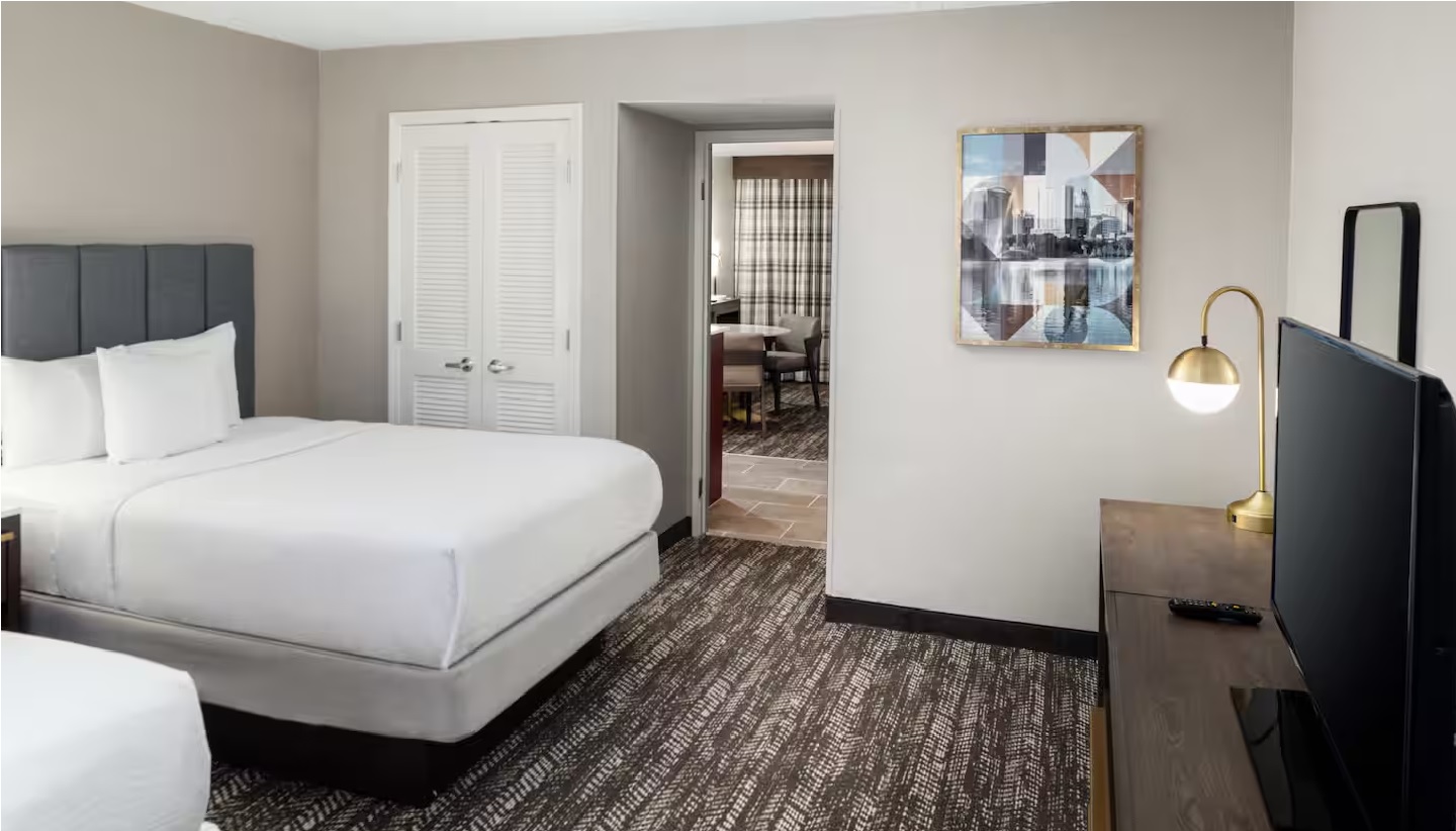 Suite Two Double Beds Non Smoking