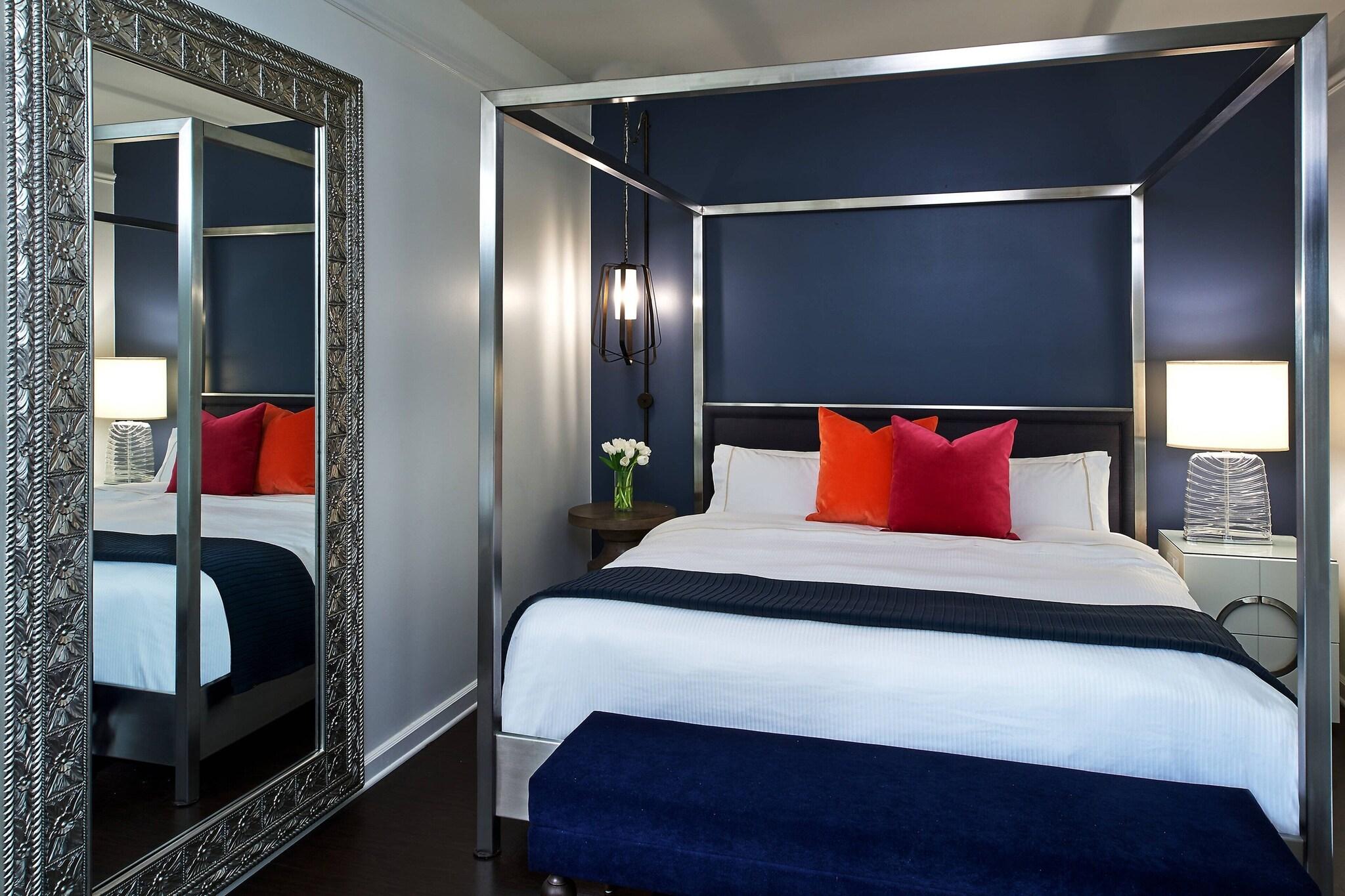 Junior Suite City View King Bed