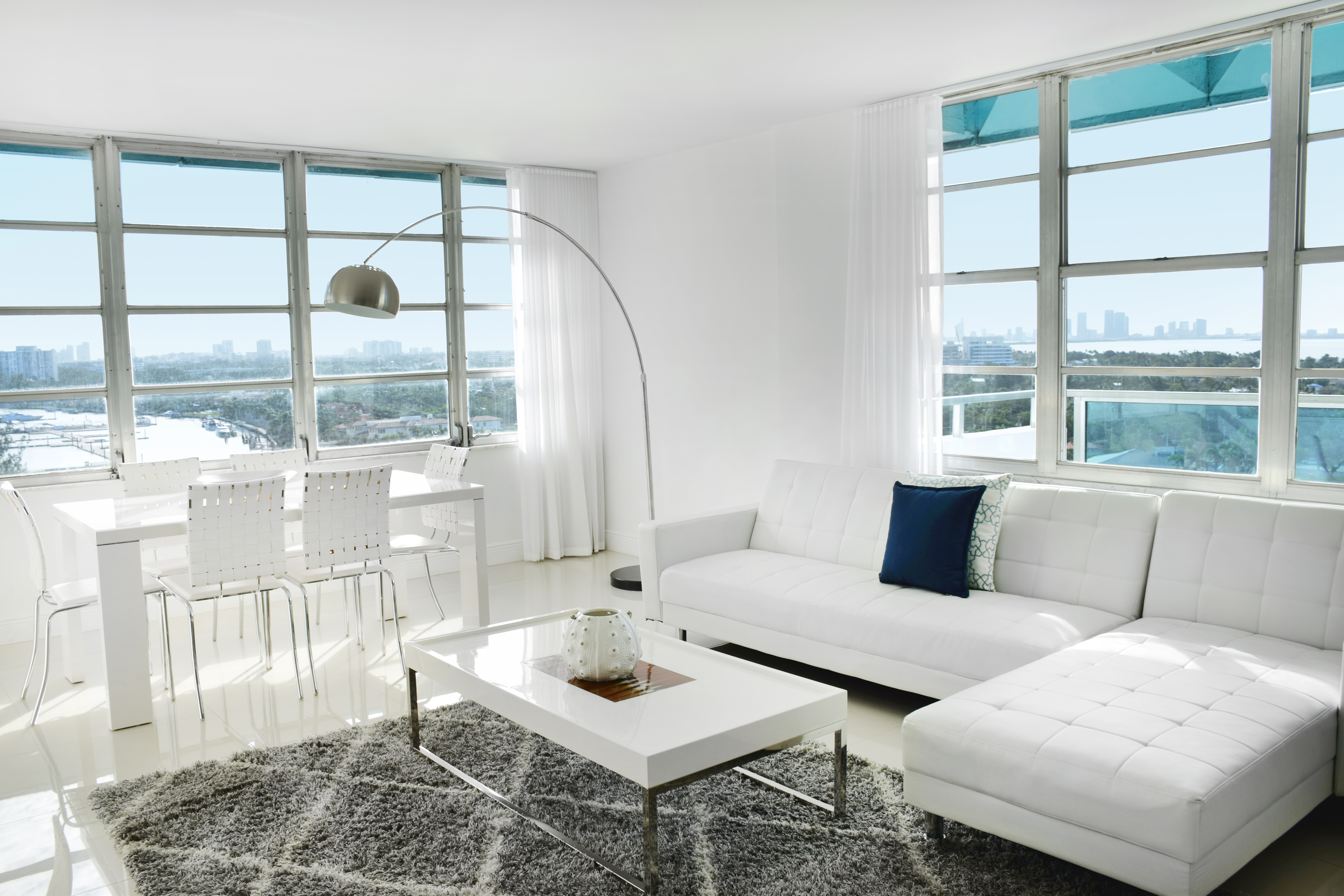 Suite Deluxe Two Double Beds