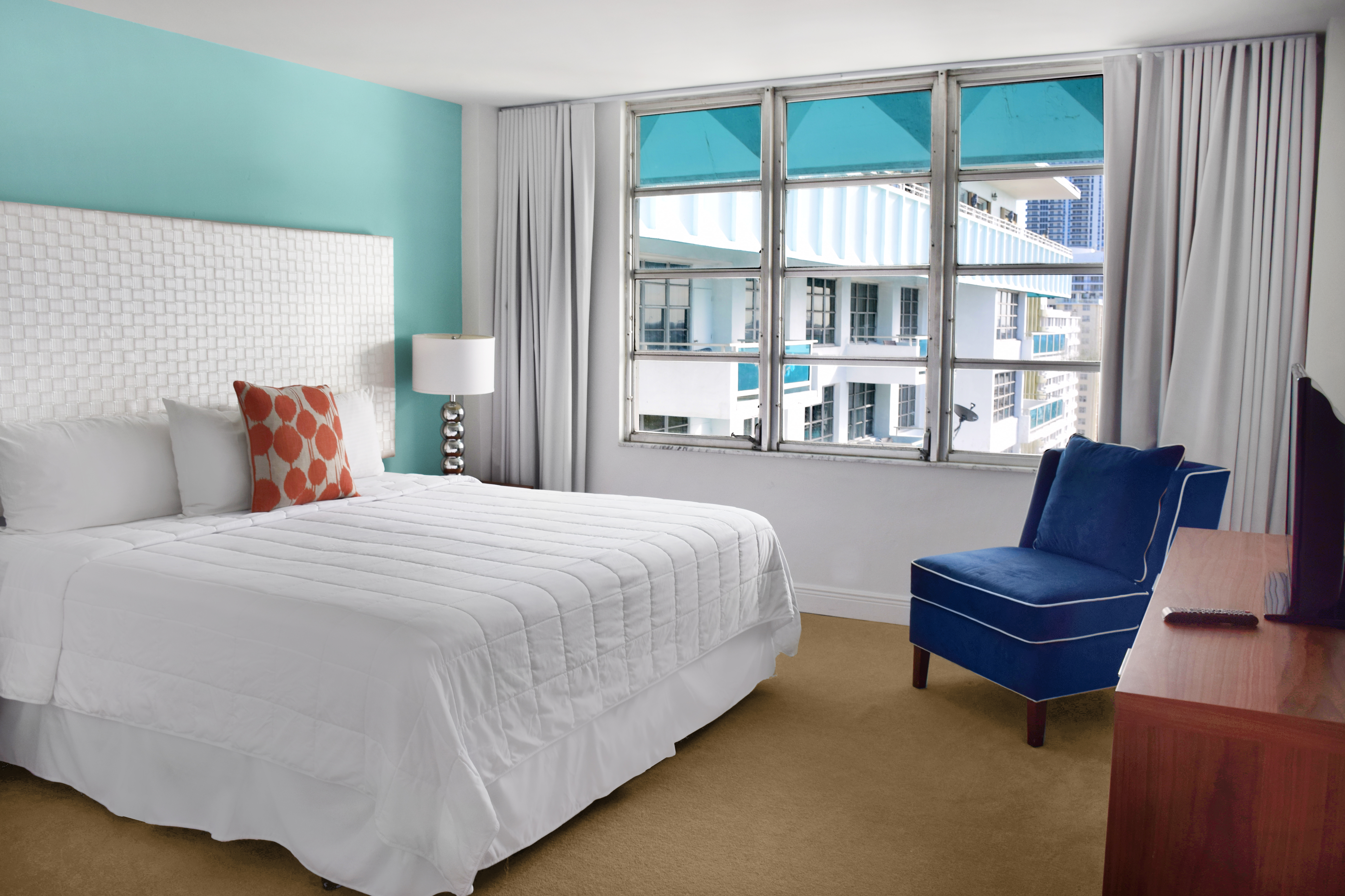 Suite Deluxe Two Double Beds