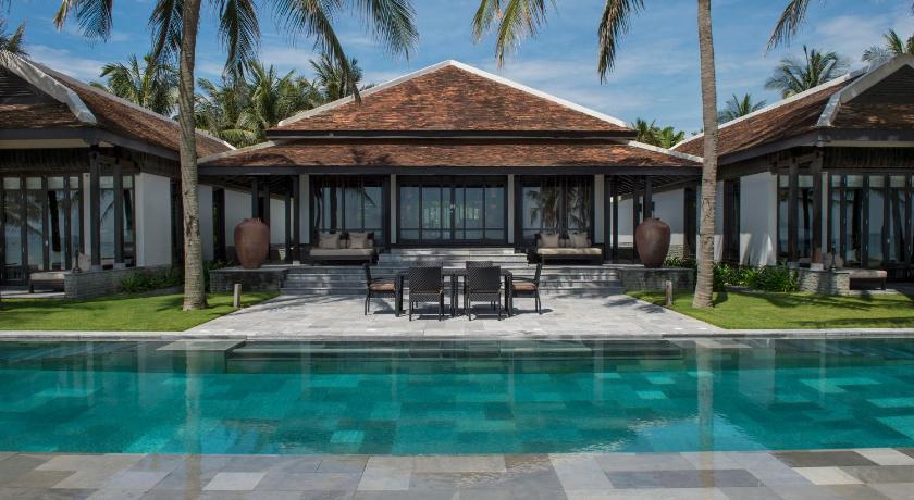 Villa Three Bedrooms