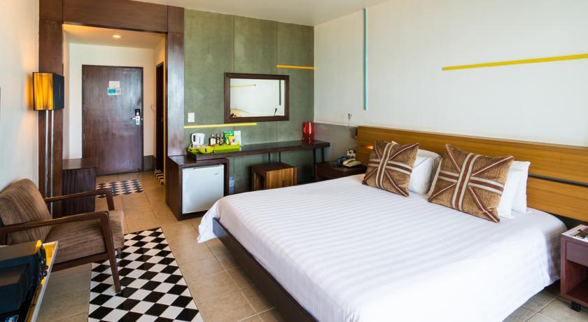 Double or Twin Deluxe Sea View