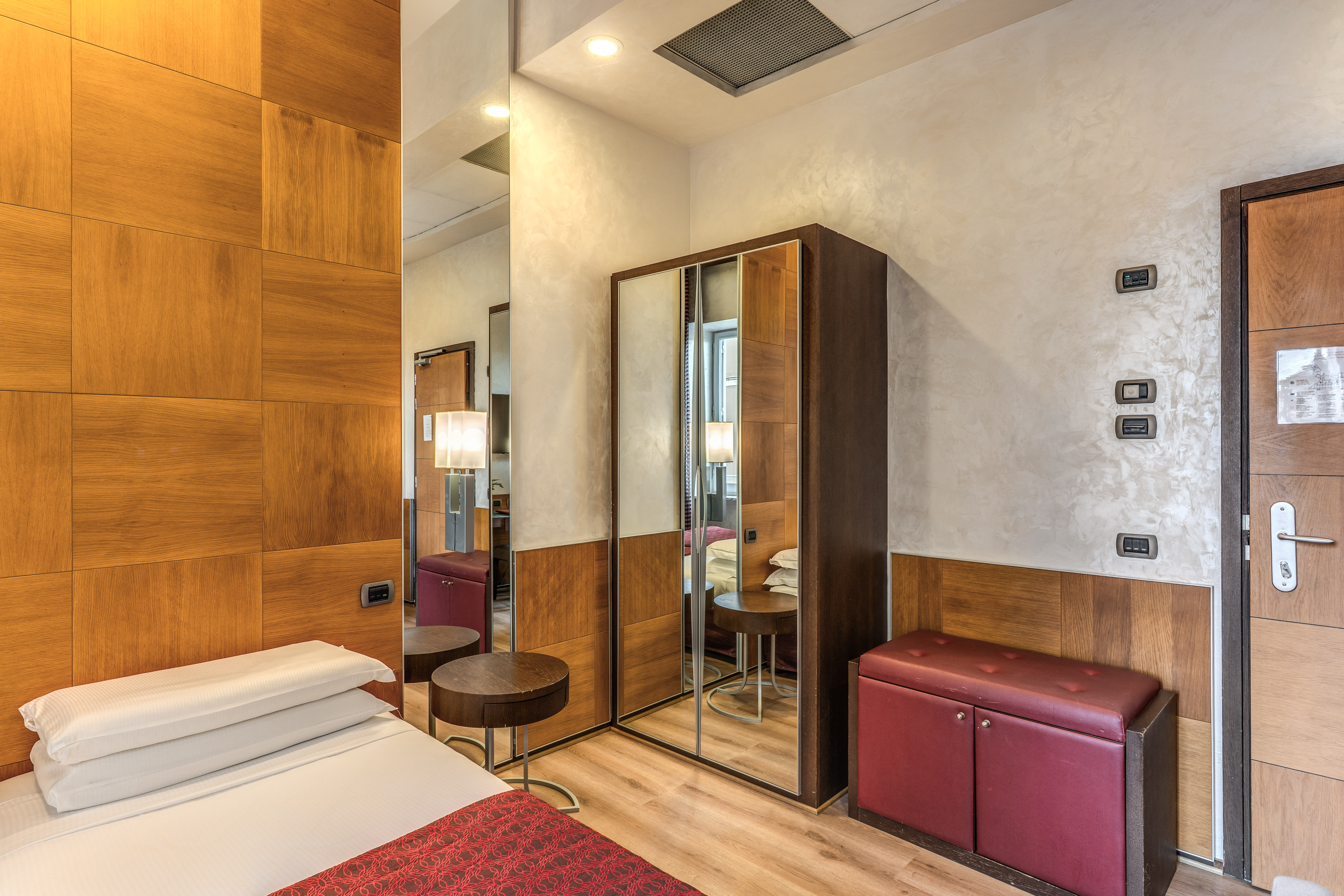 Double or Twin Standard