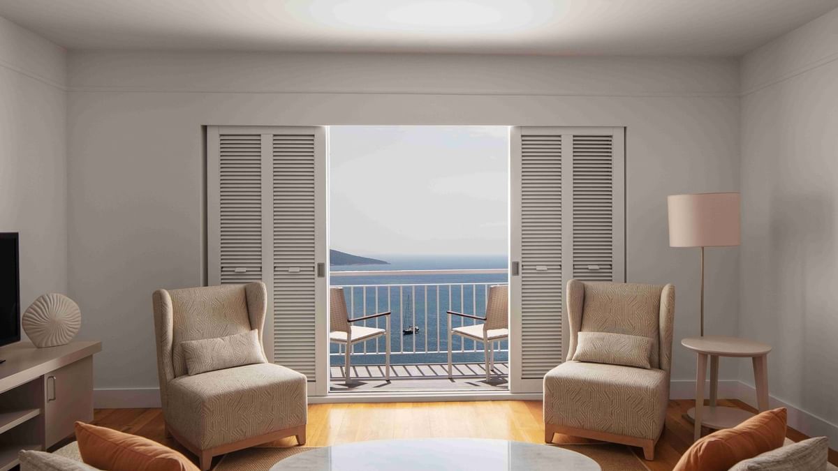 Double Single Executive