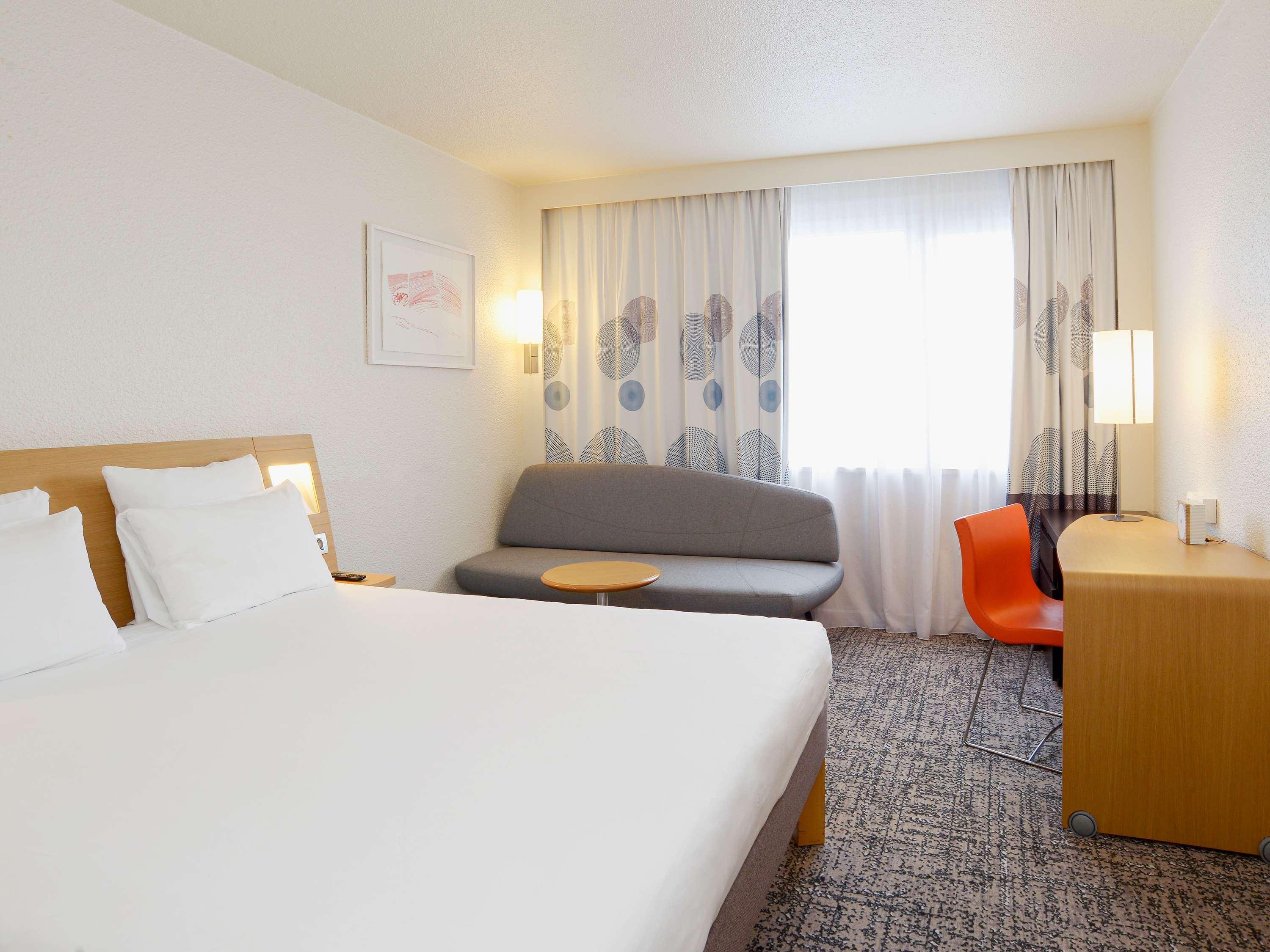 Double Classic Double Bed