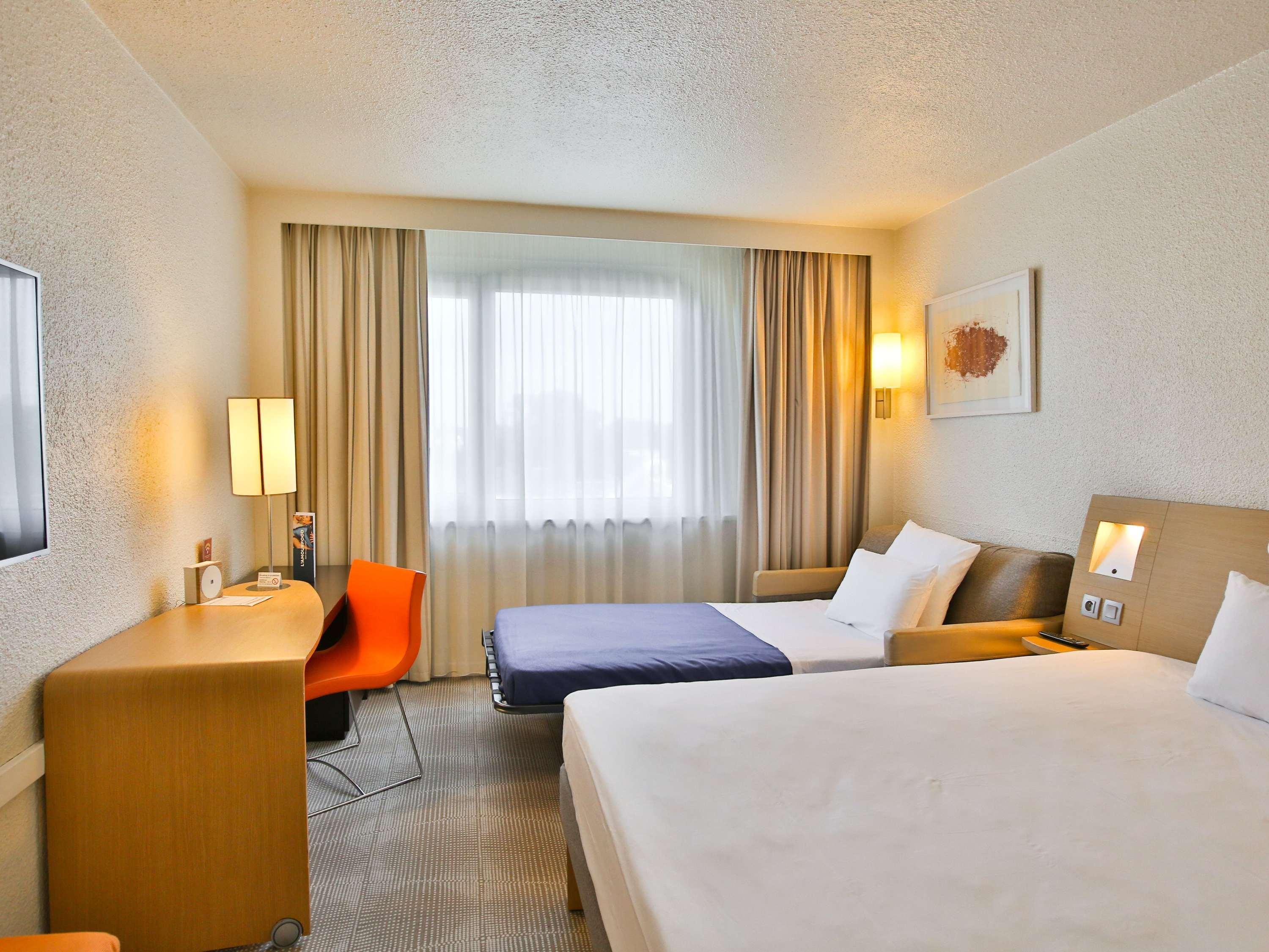 Double Classic Double Bed