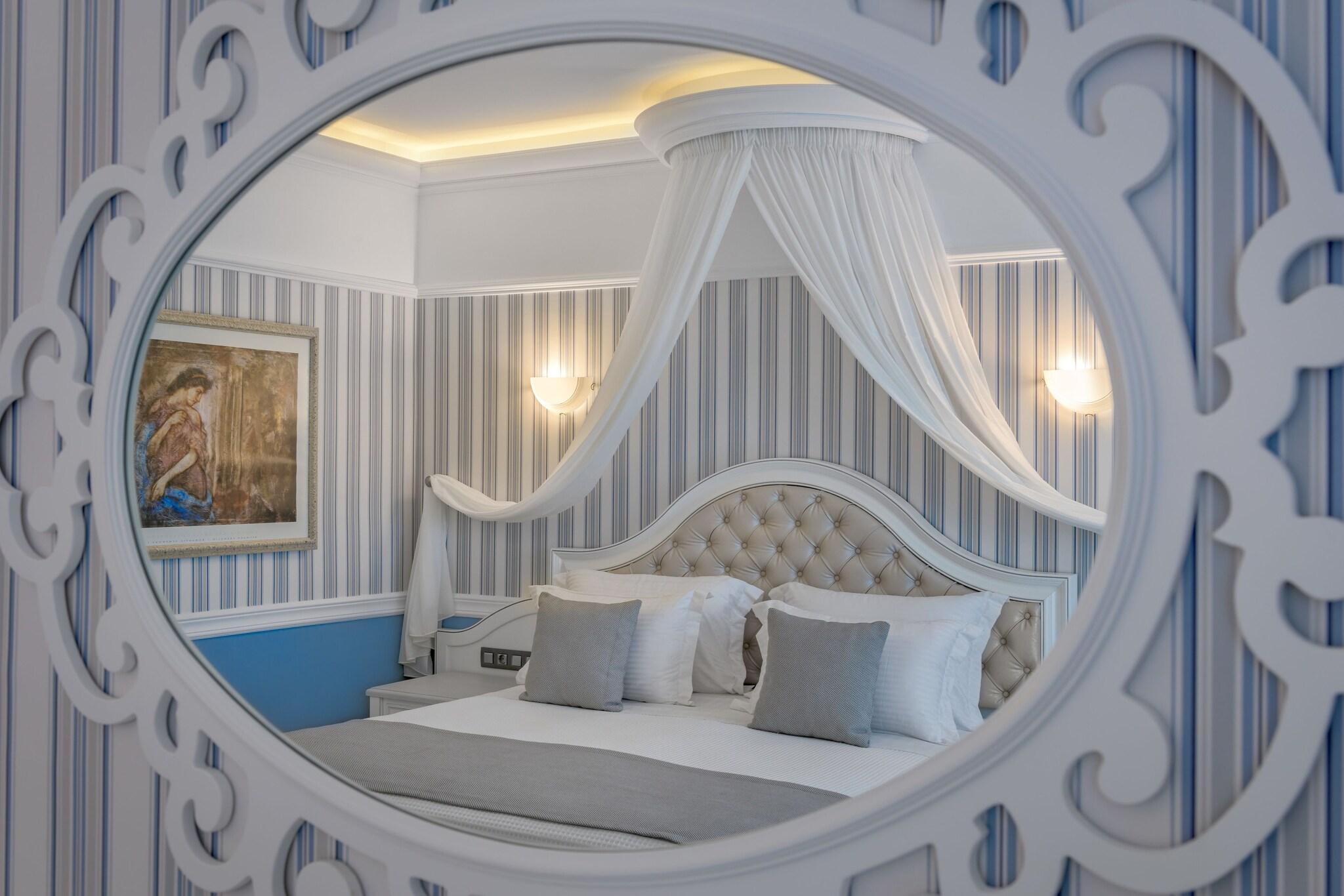 Double or Twin Deluxe Sea View