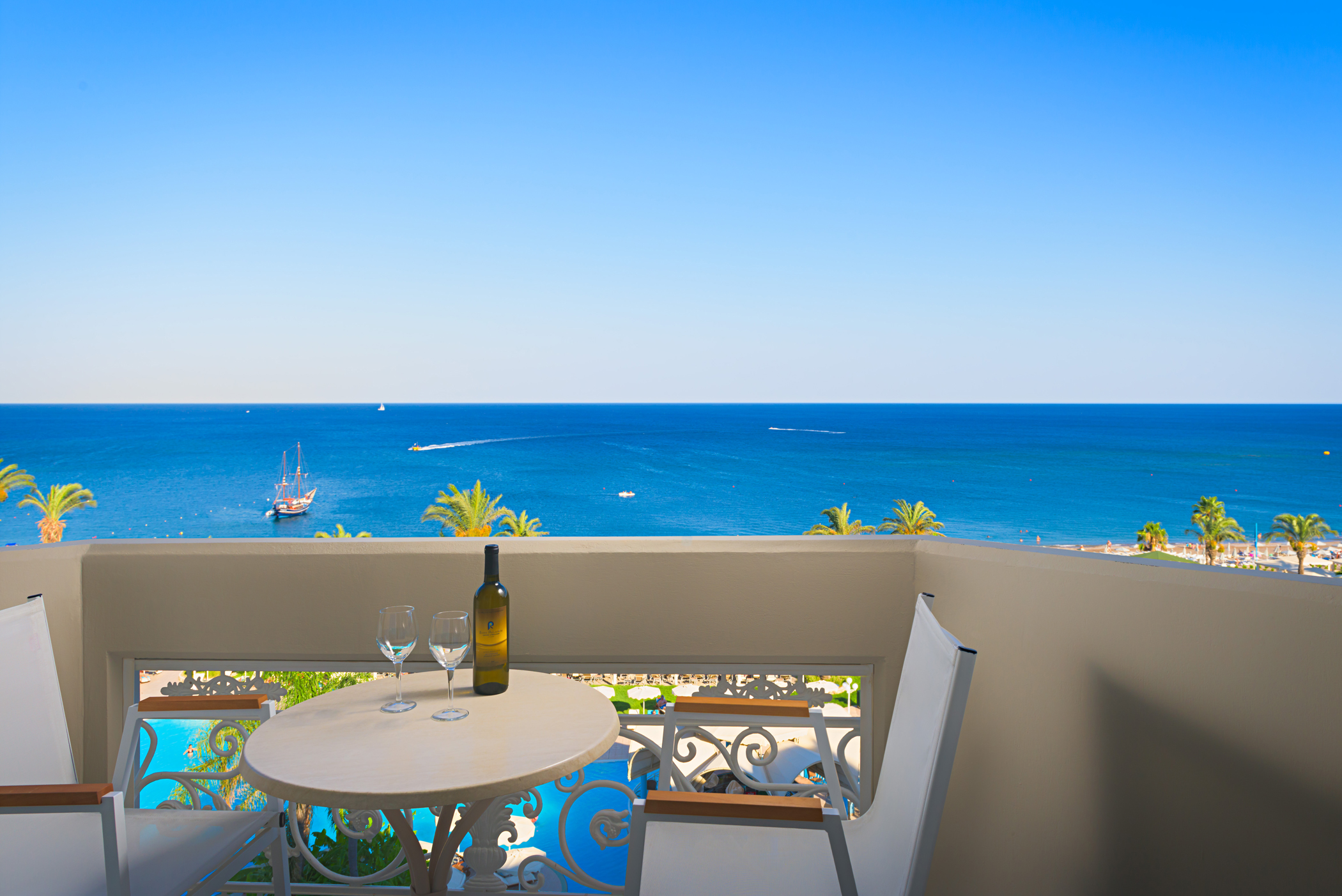 Double or Twin Deluxe Sea View