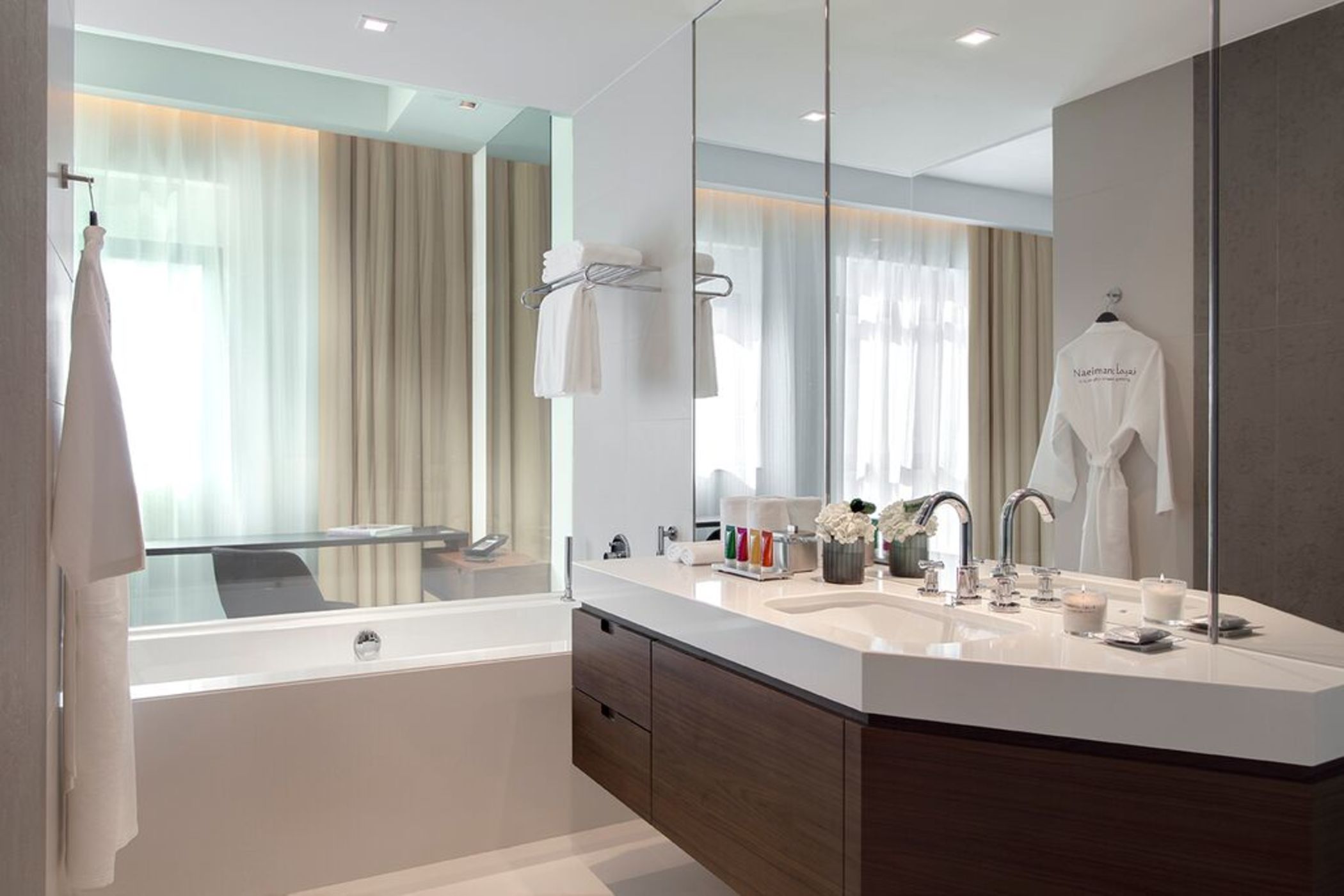 Double or Twin Deluxe Pool View