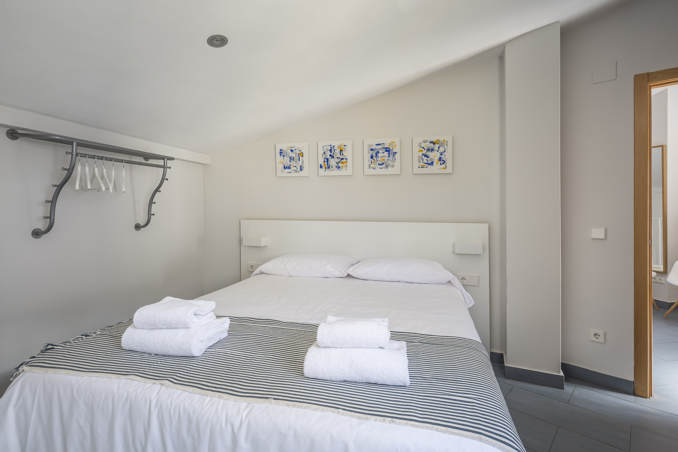 Apartment Capacity 4 Two Bedrooms