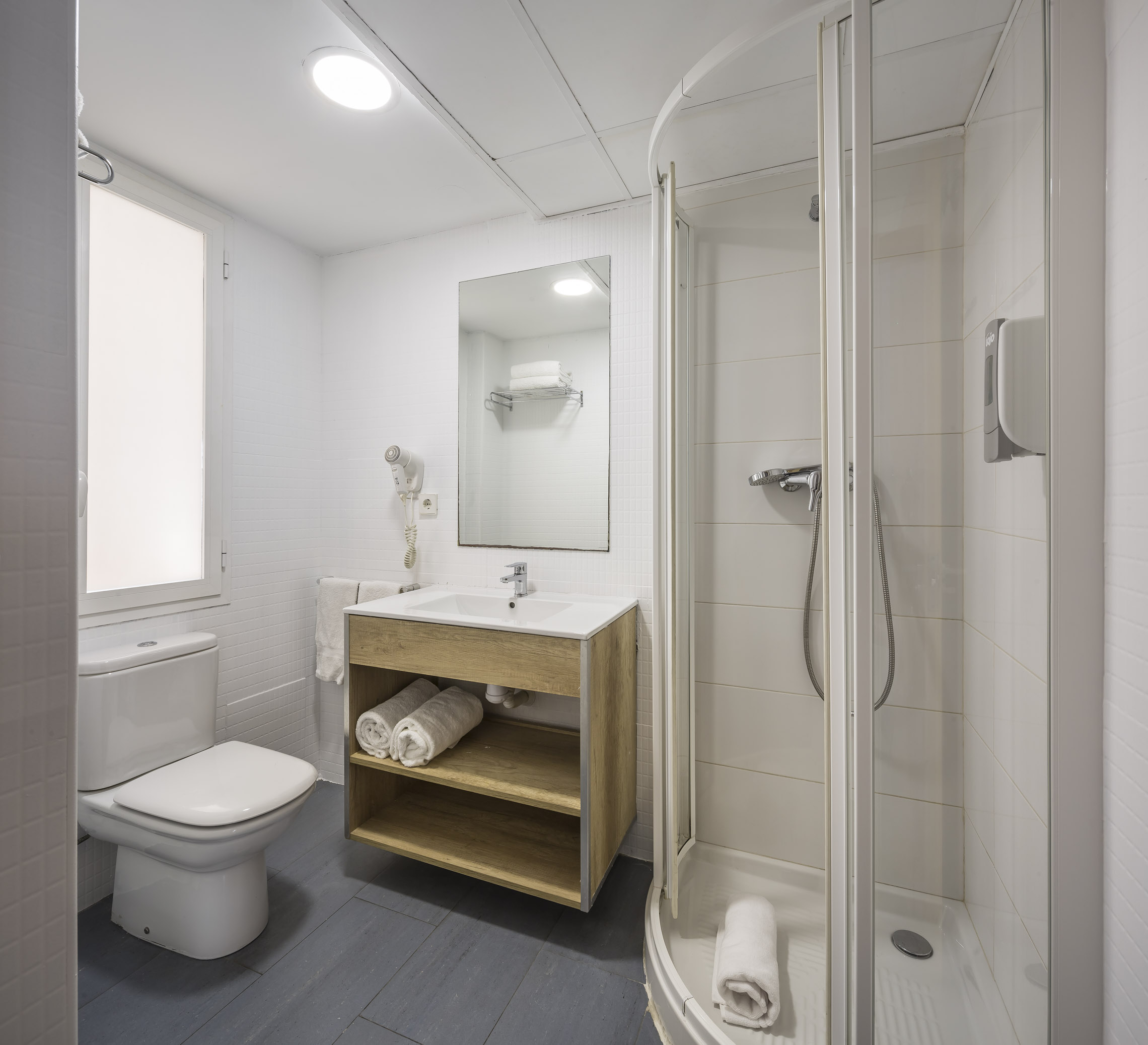 Apartment Capacity 4 Two Bedrooms