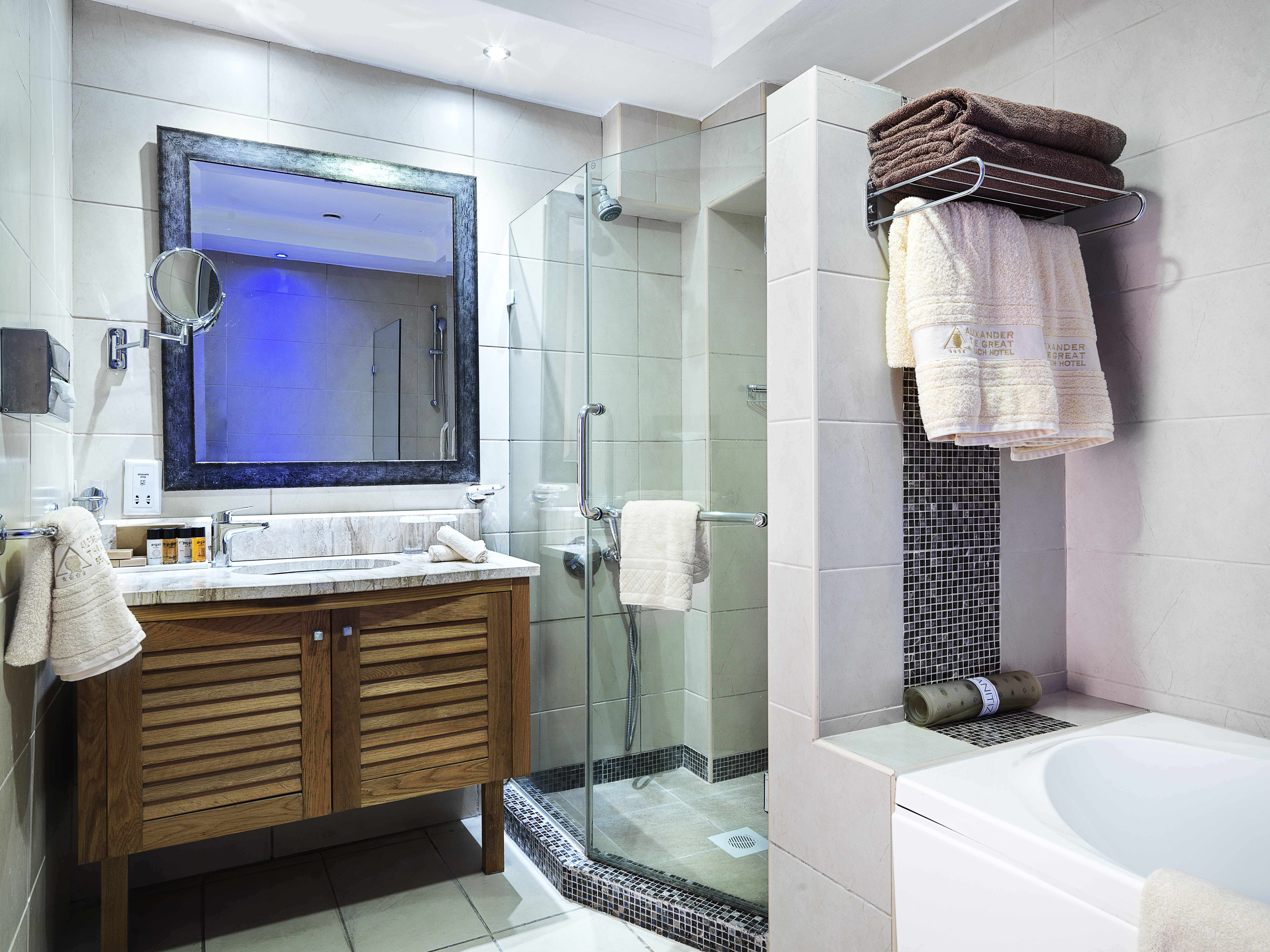 Double or Twin Superior with Private Pool