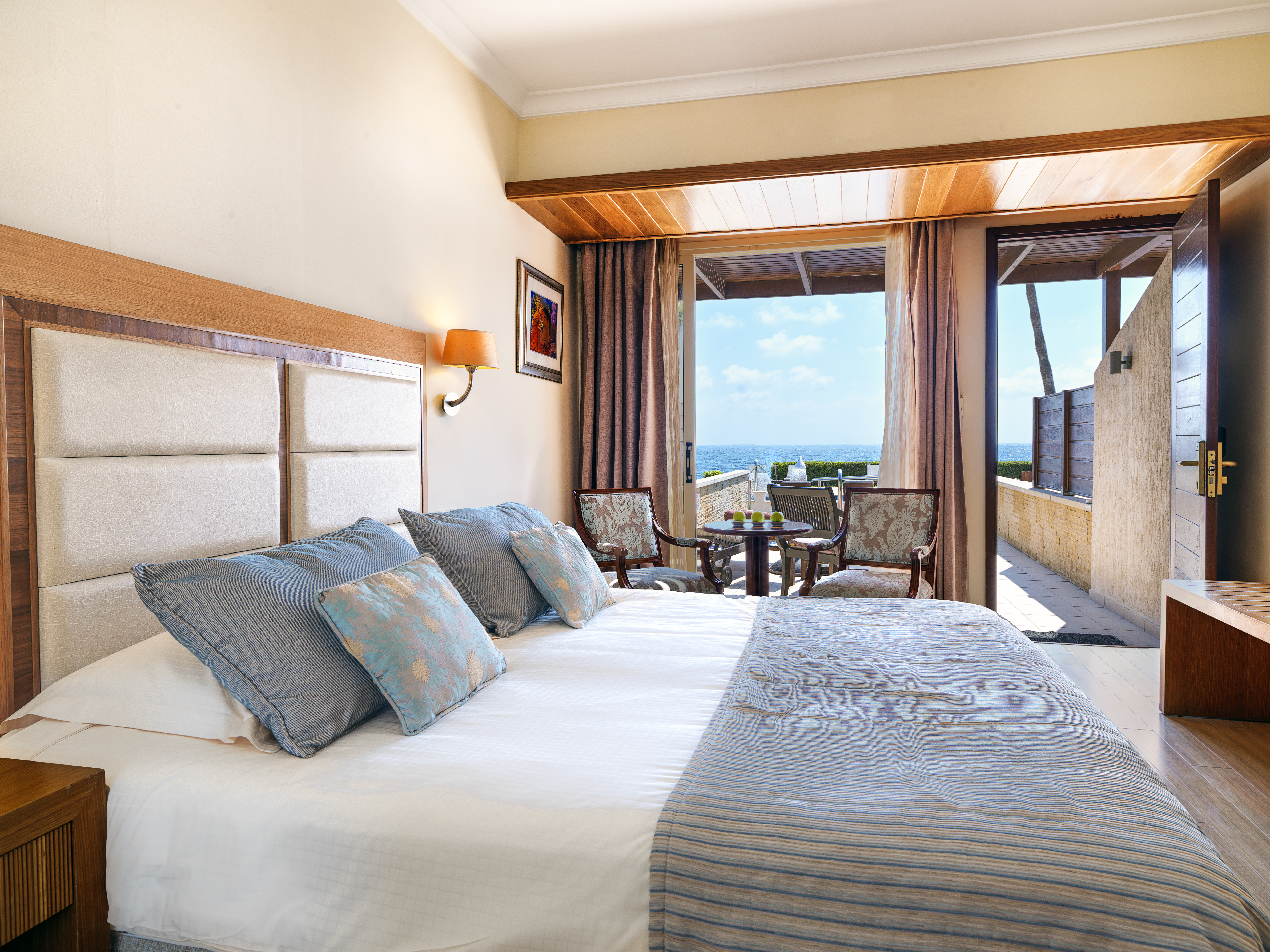 Double or Twin Superior with Private Pool