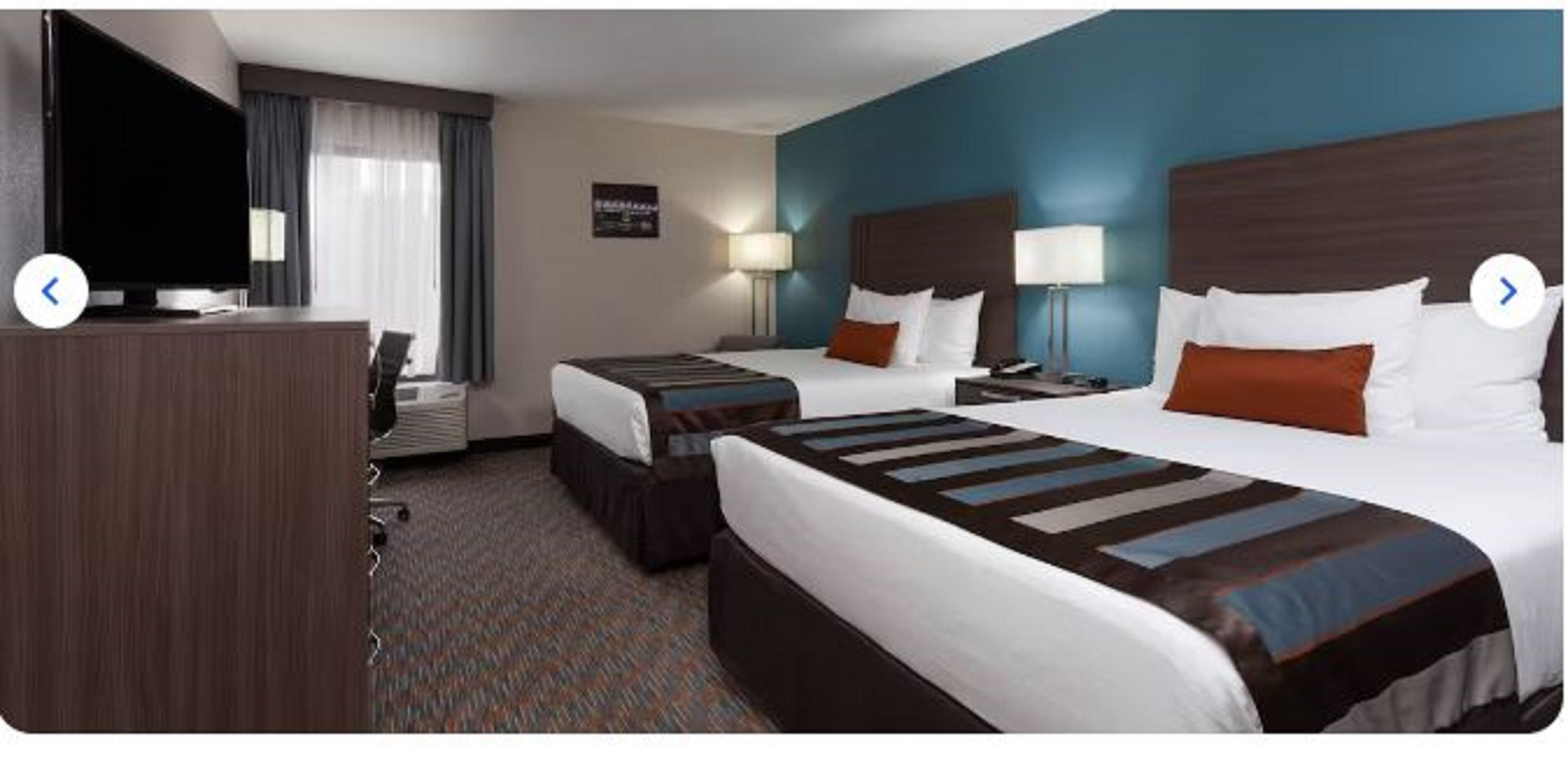 Double Deluxe Two Beds