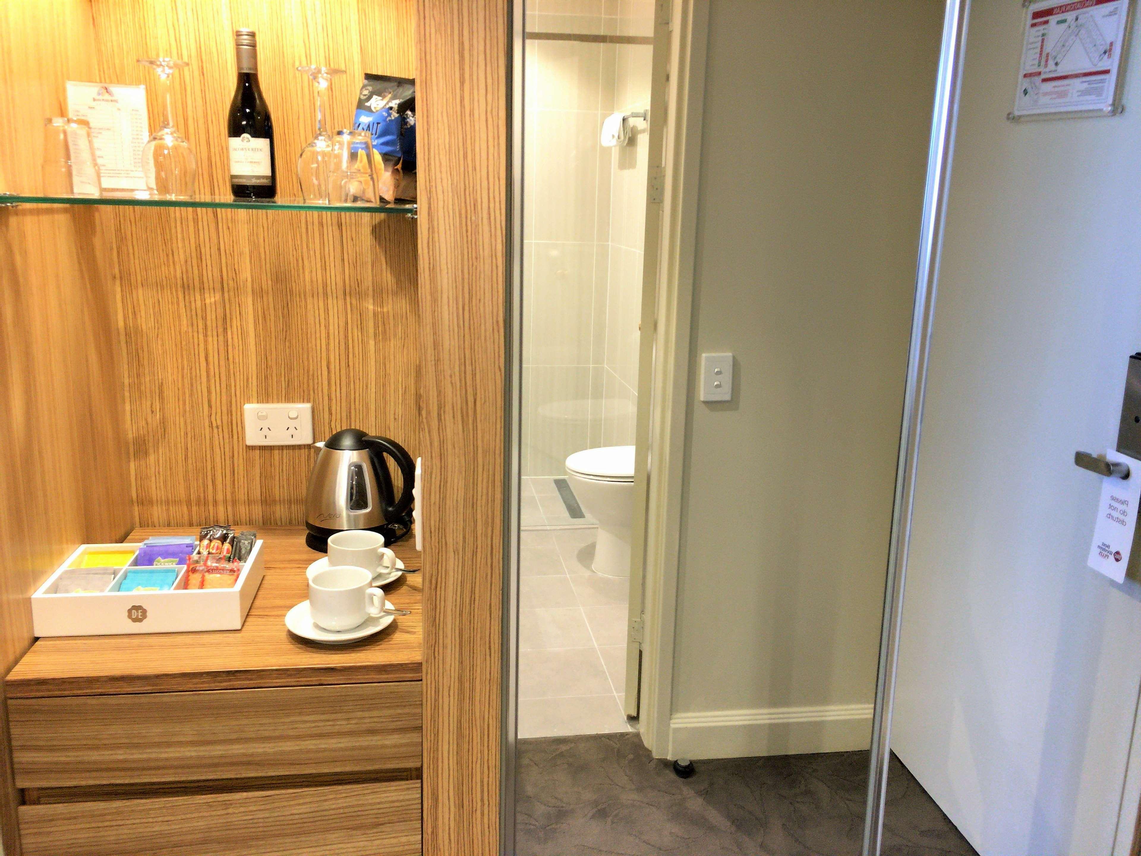 Double Deluxe King Bed