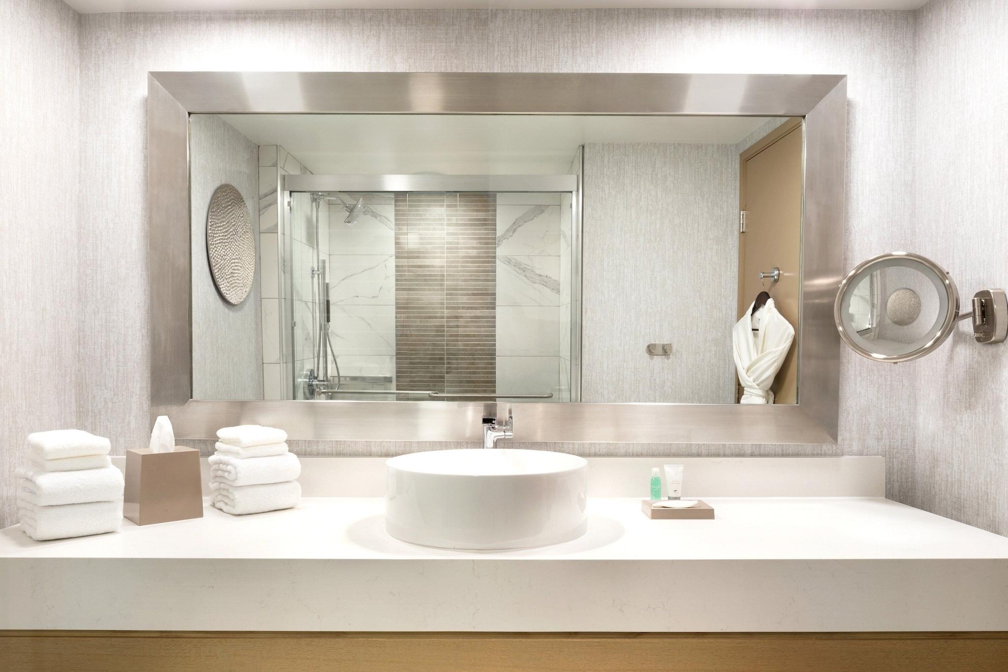 Suite One Bedroom with Views