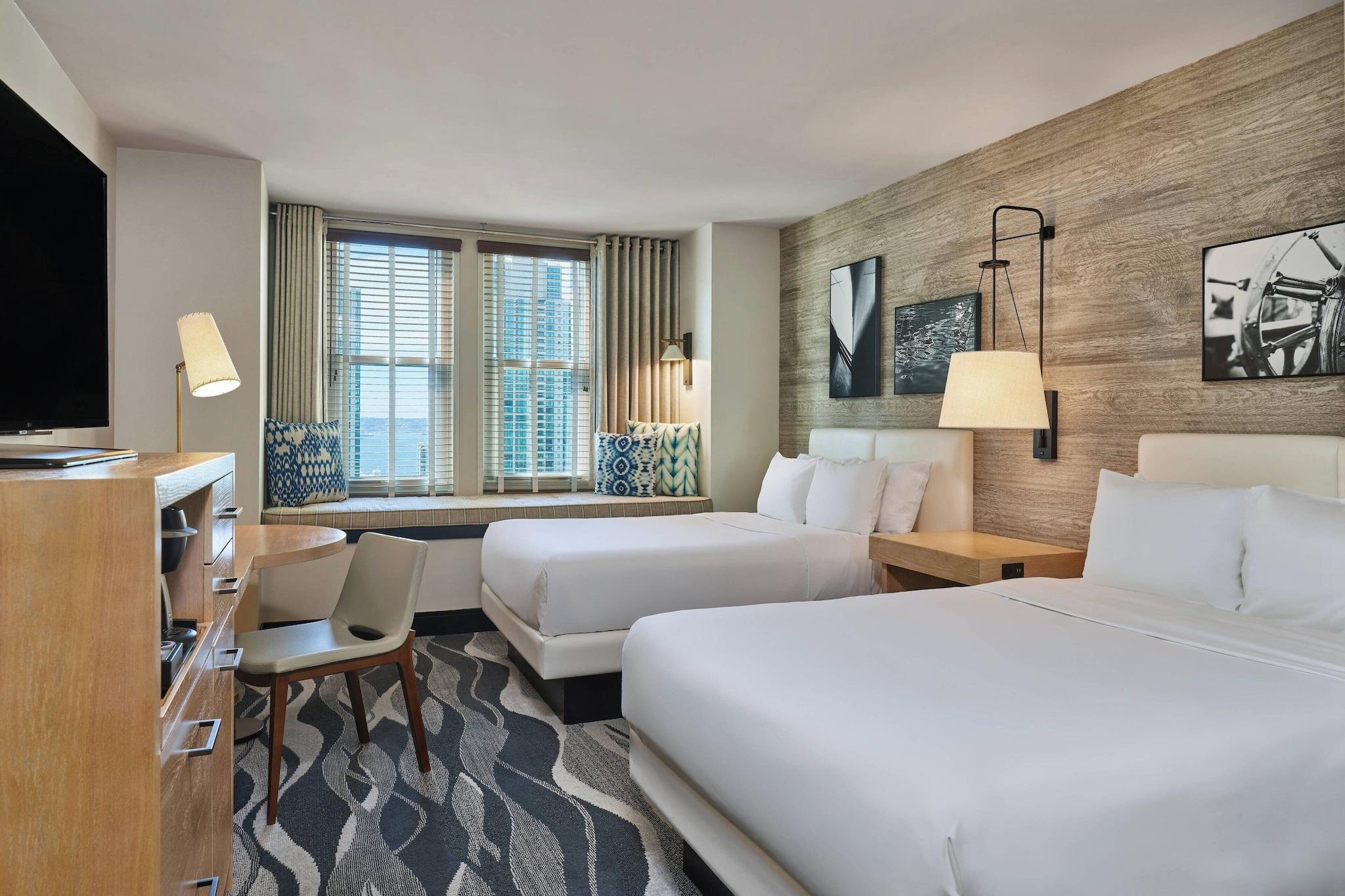 Quadruple Non Smoking