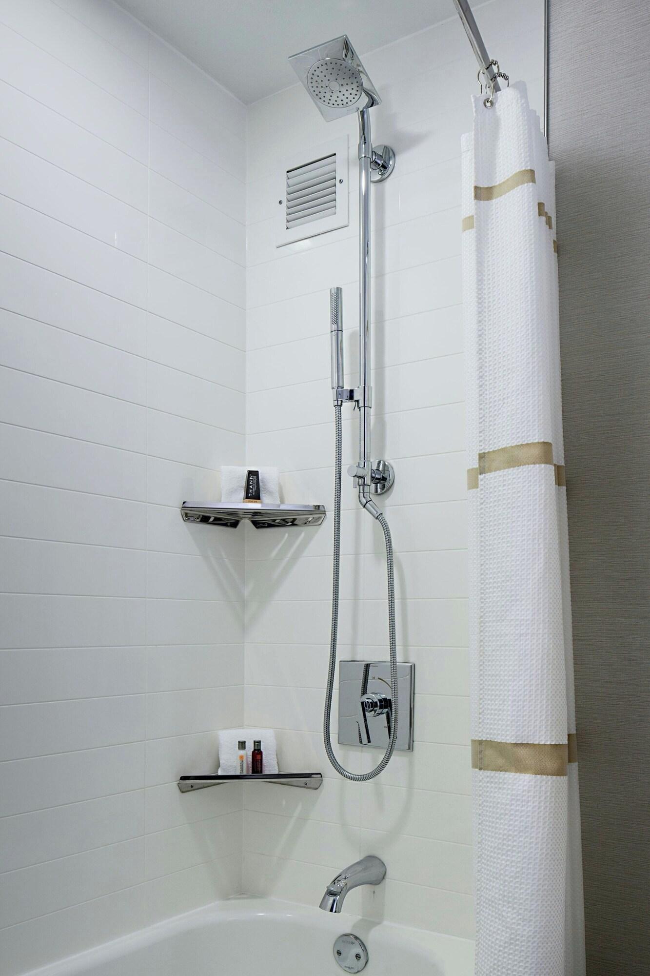 Double Club King Bed