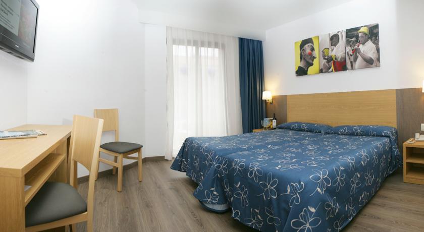 Double or Twin Standard