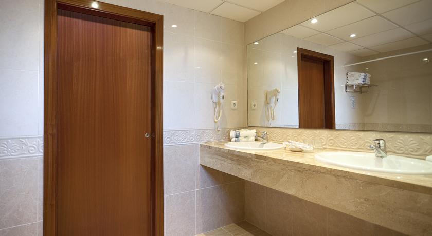 Double or Twin Superior