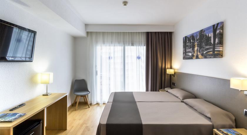 Double or Twin Standard