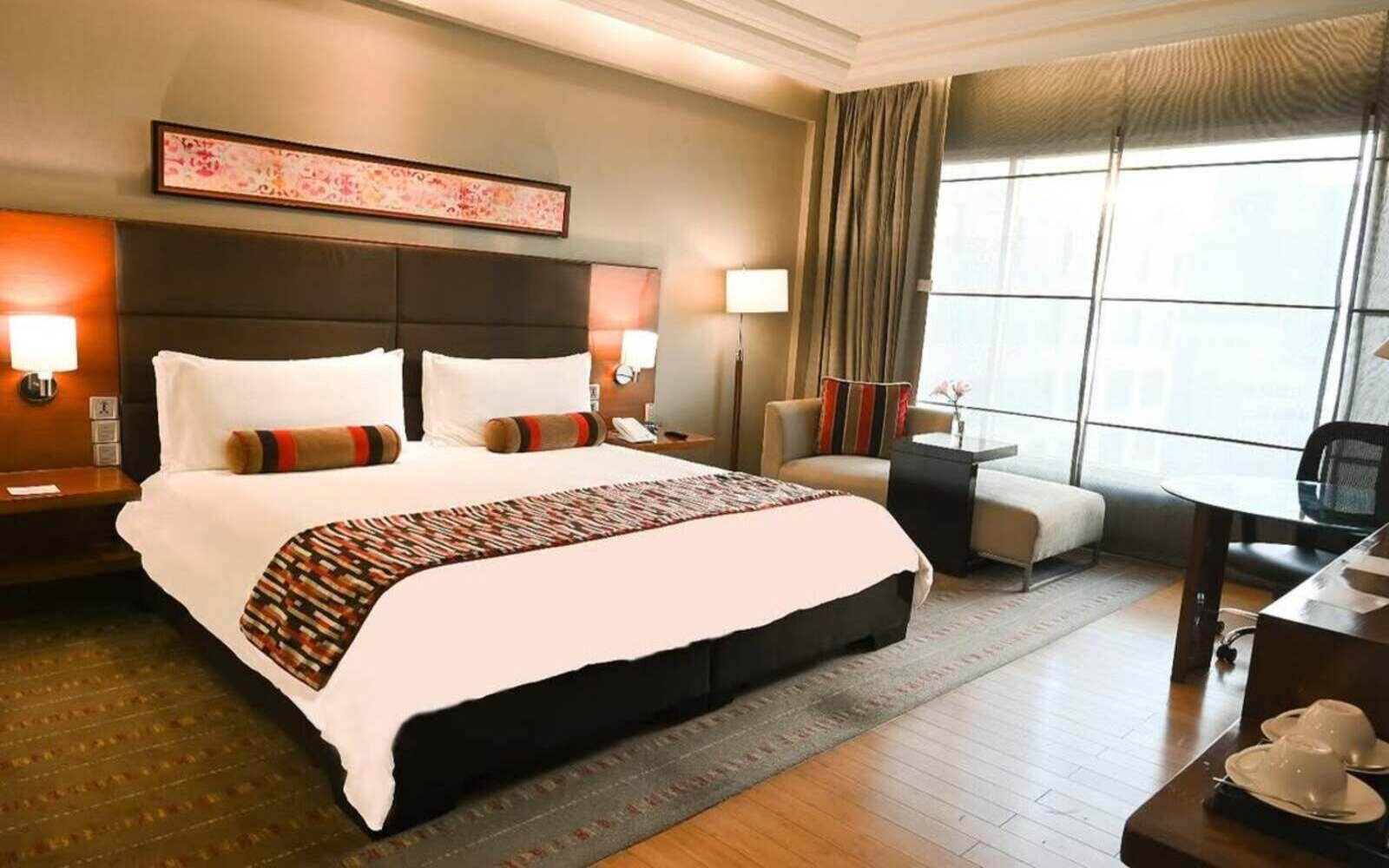Double City View King Bed