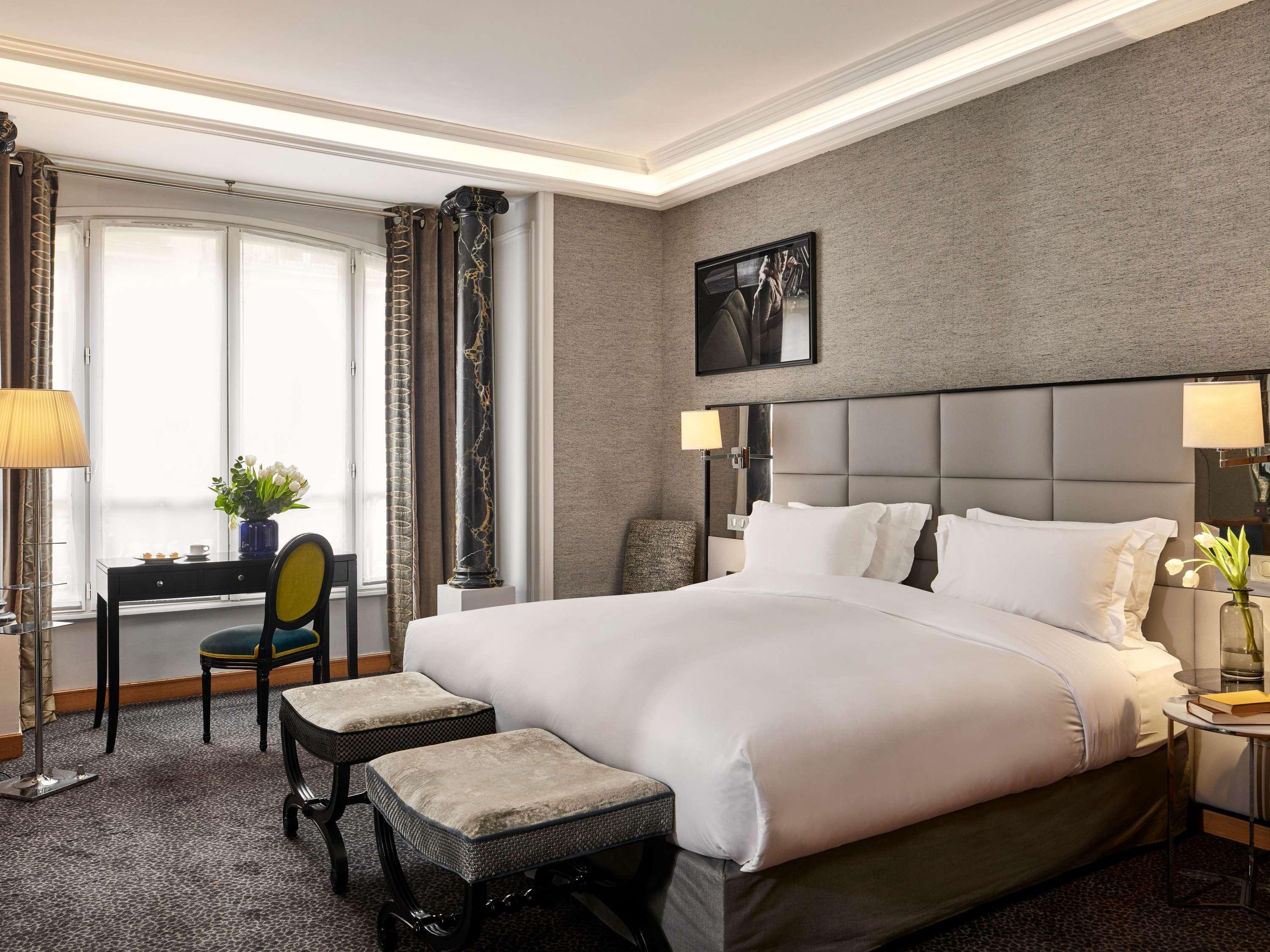 Junior Suite King Size Bed