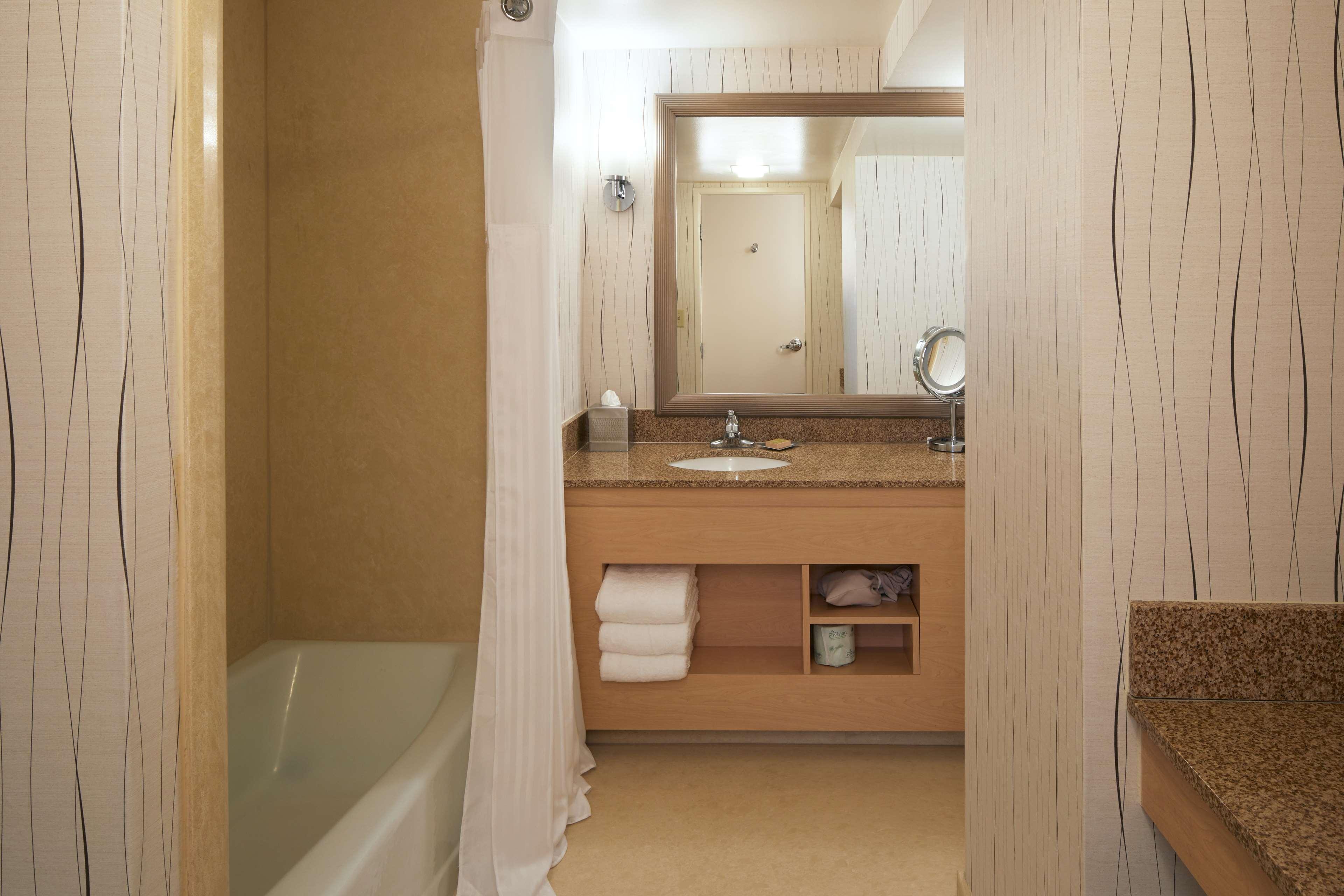 Double Deluxe Two Double Beds