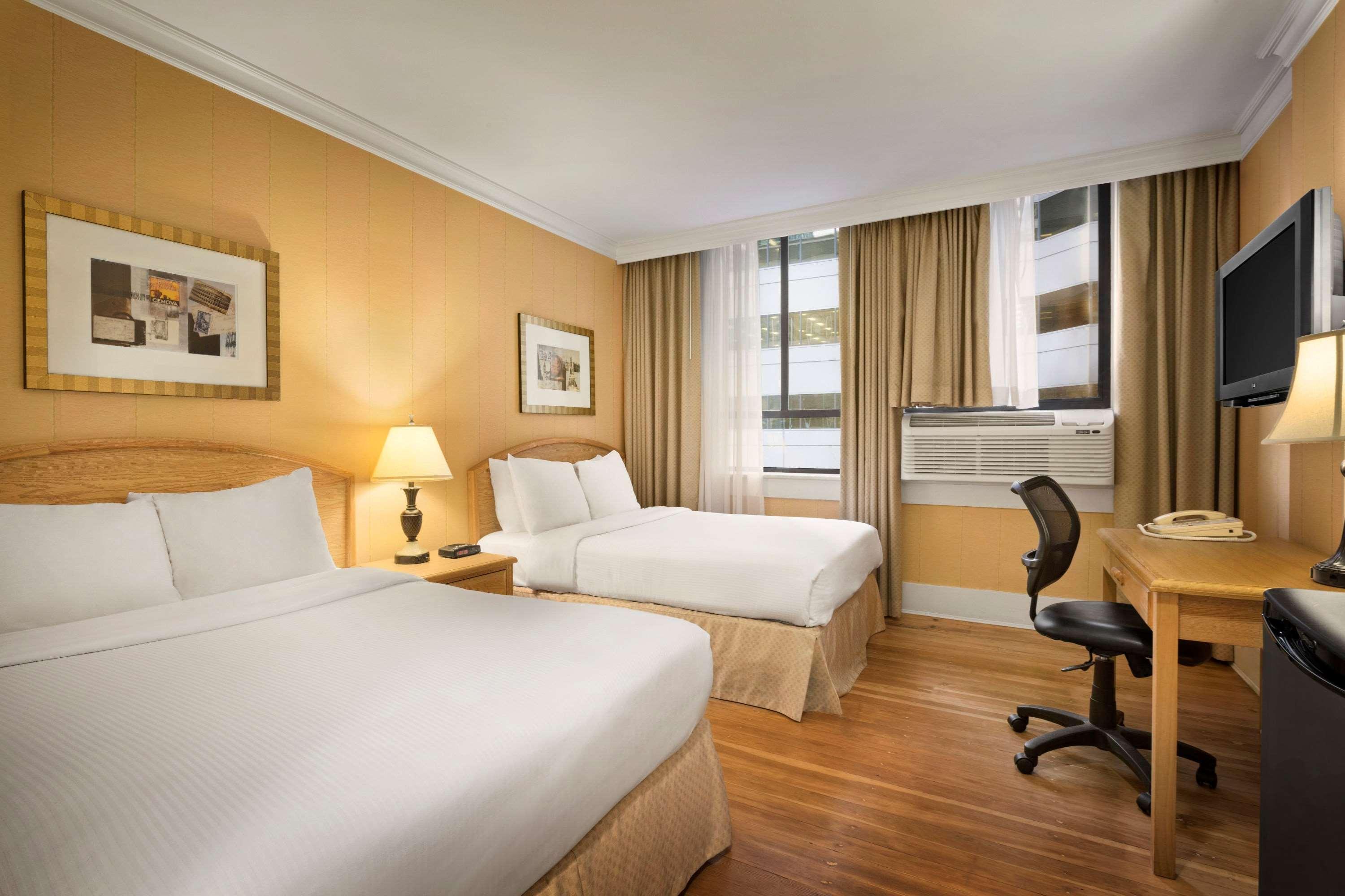 Quadruple Two Double Beds