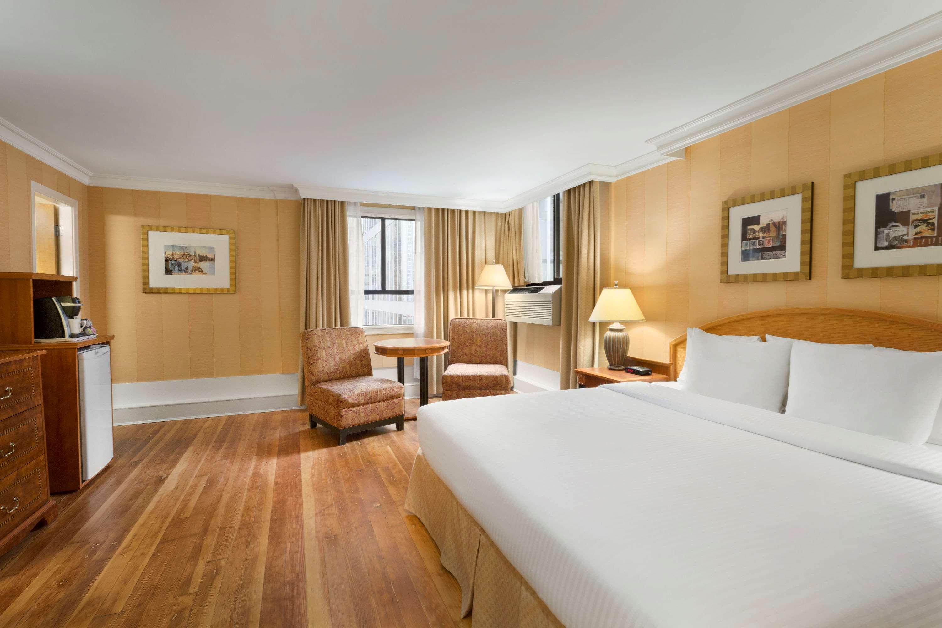 Double King Bed Non Smoking