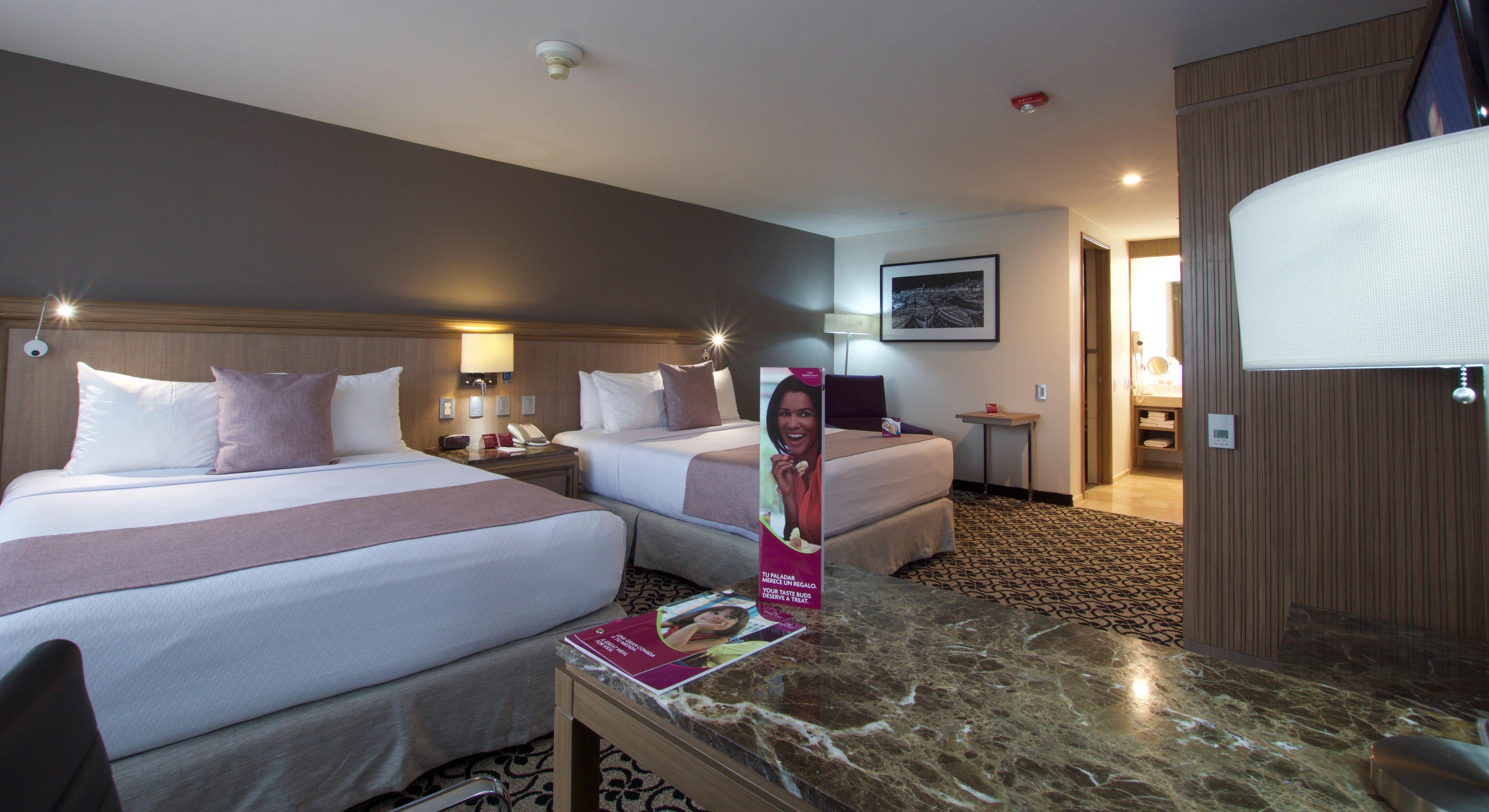 Double Accessible-two Queen Beds