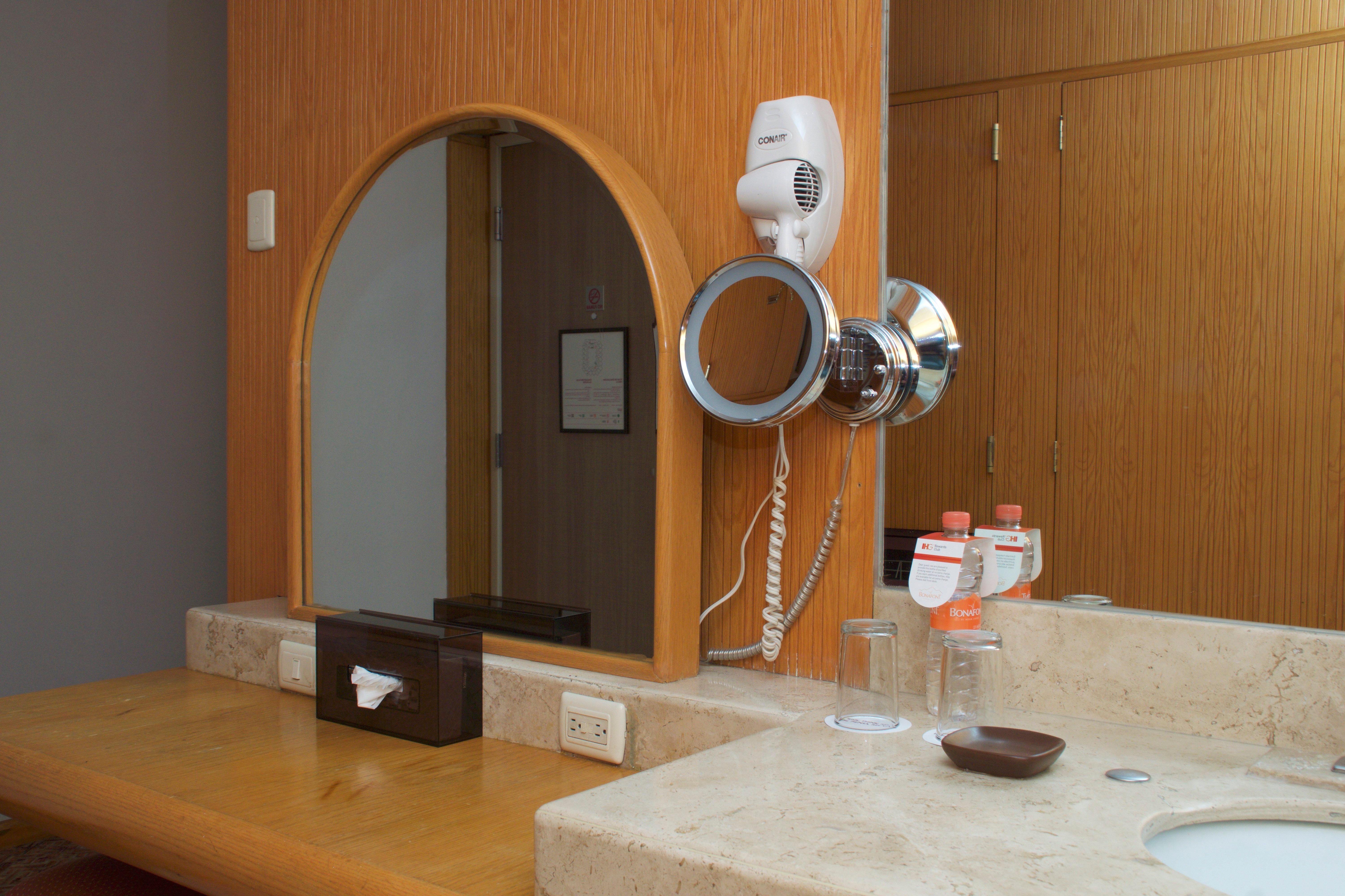 Suite King Bed Non Smoking