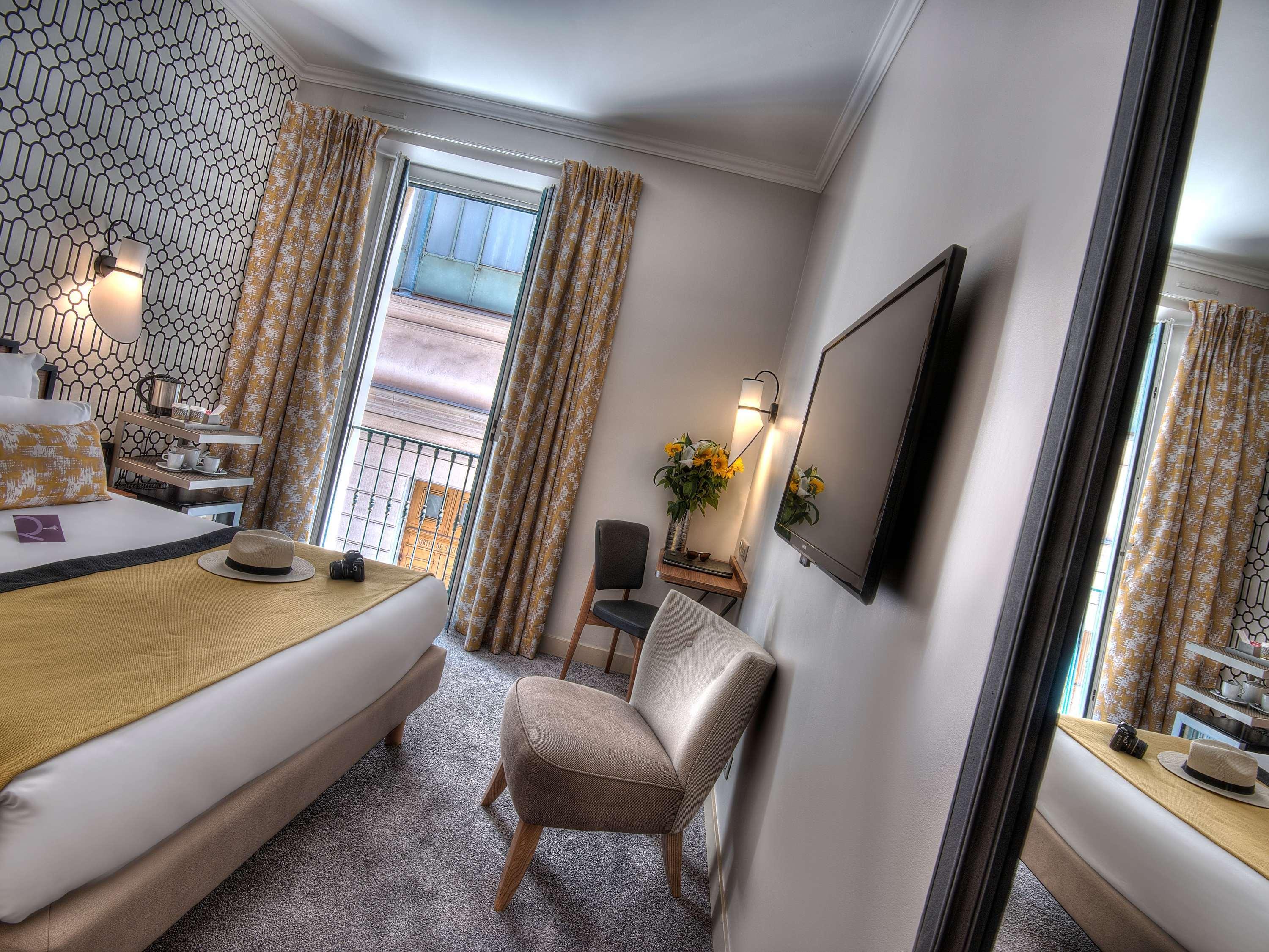 Double Classic Double Bed