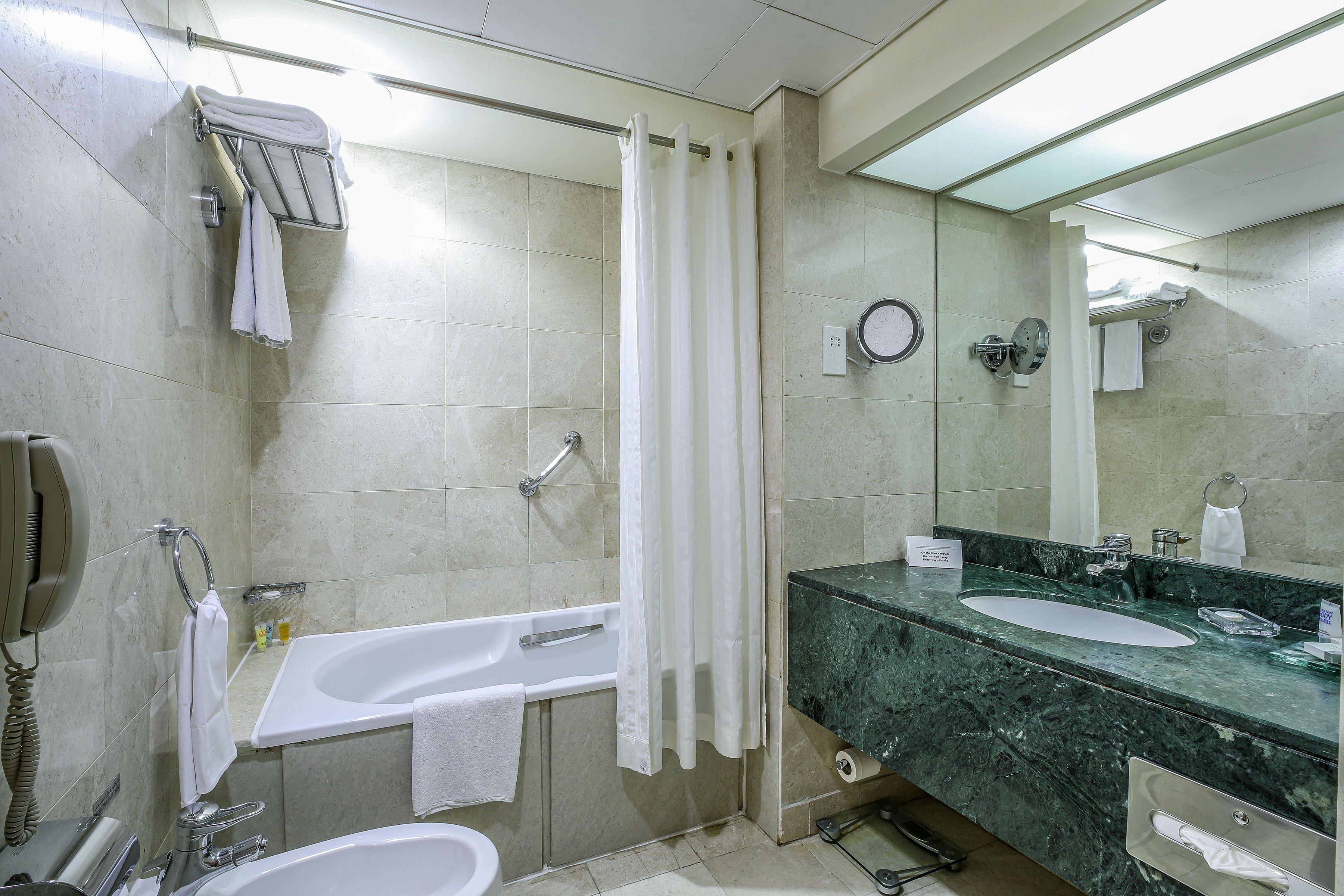 Double Queen Size Bed