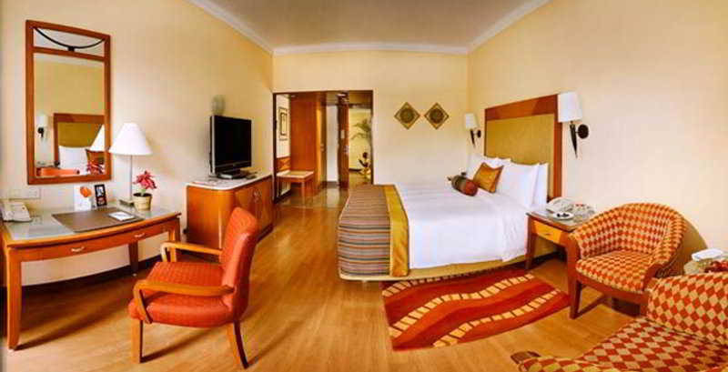 Double or Twin Deluxe