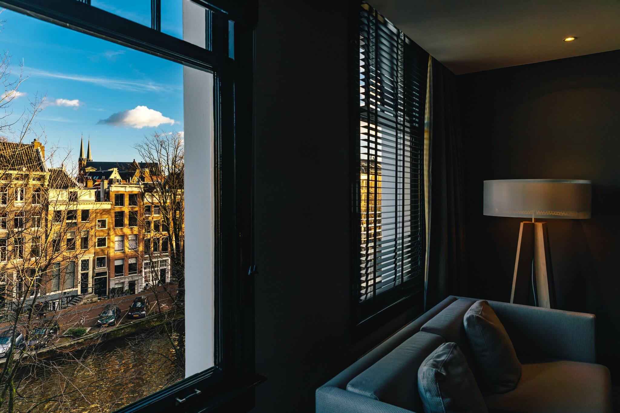 Junior Suite Canal View