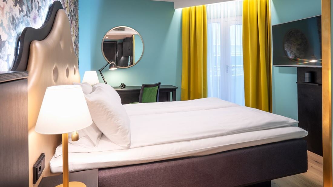 Room Queen Bed Non Smoking