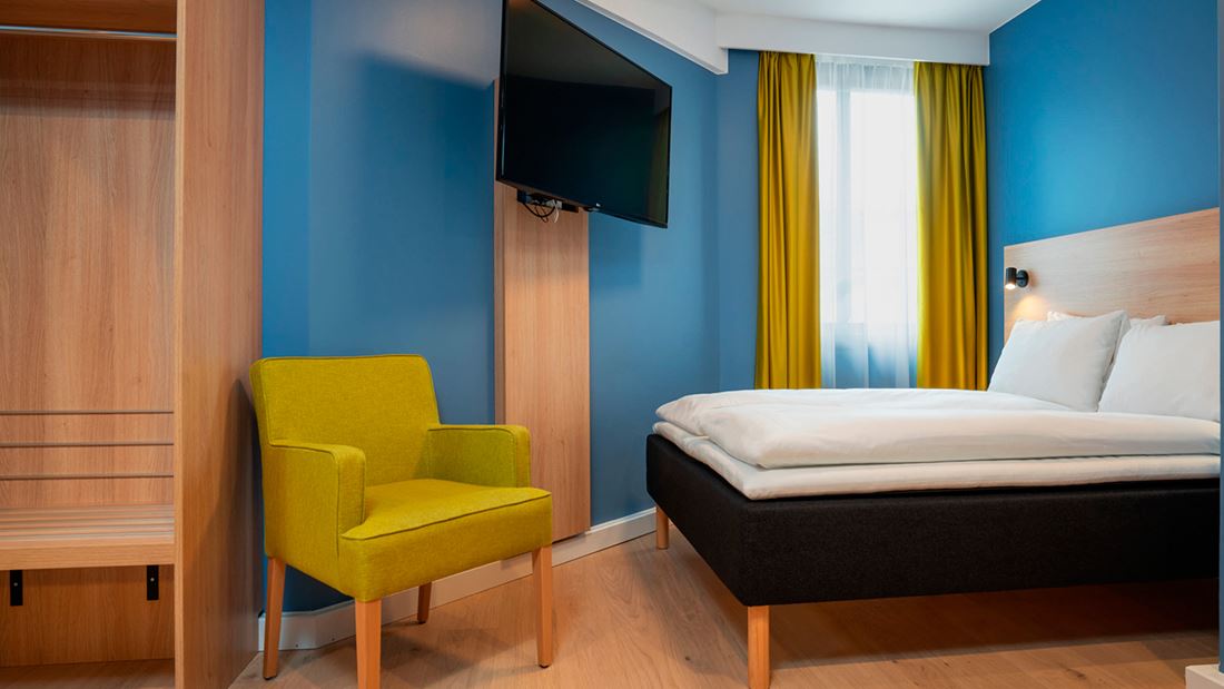 Room Queen Bed Non Smoking