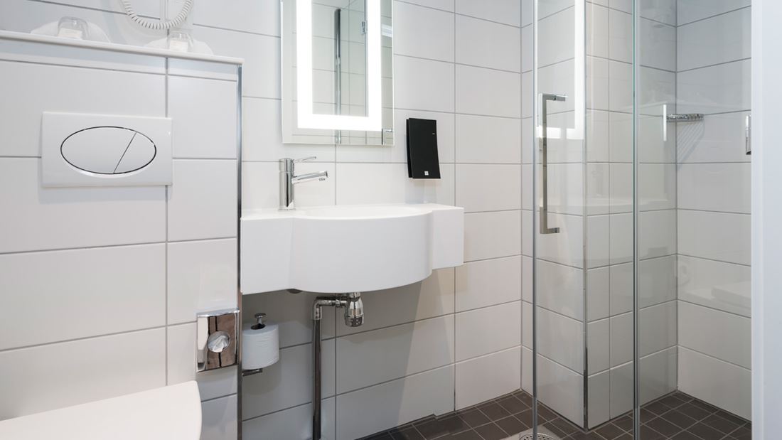 Room Queen Bed Non Smoking