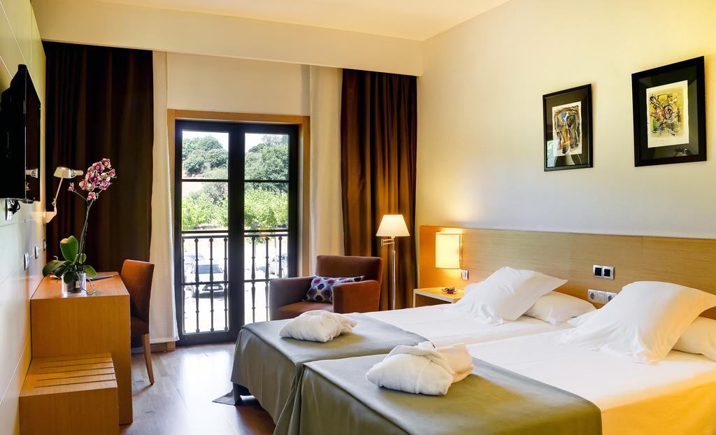 Family Room Standard