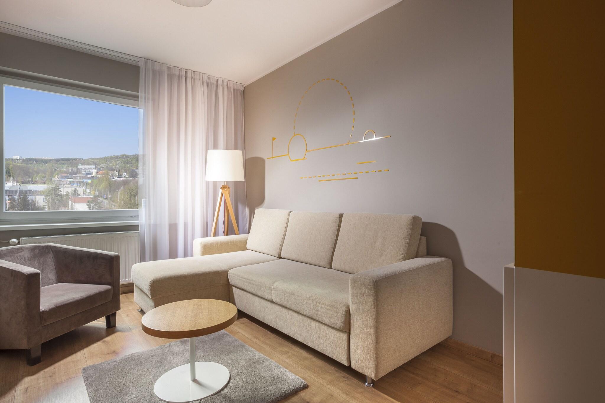 Suite Queen Size Bed