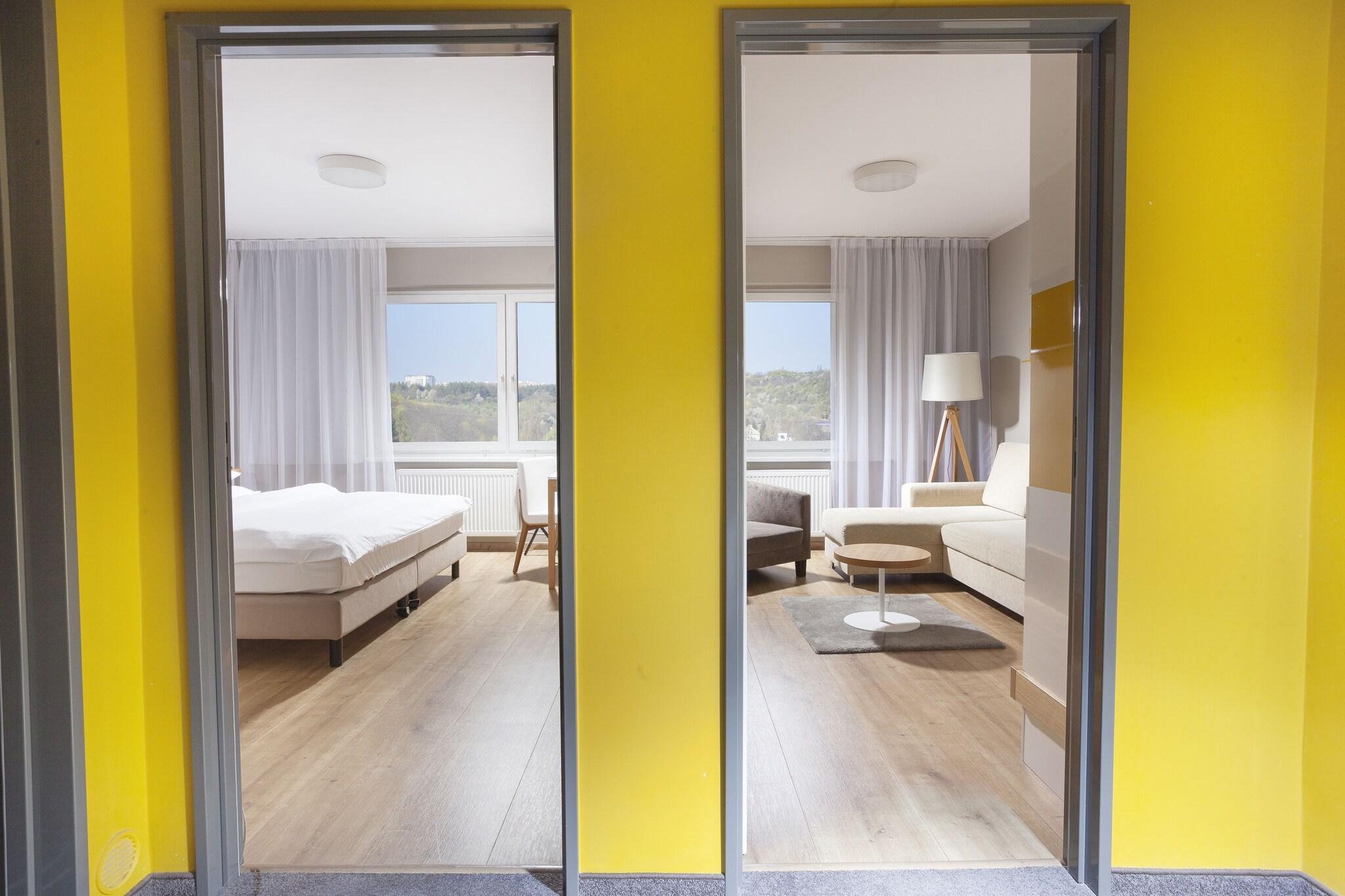 Suite Queen Size Bed