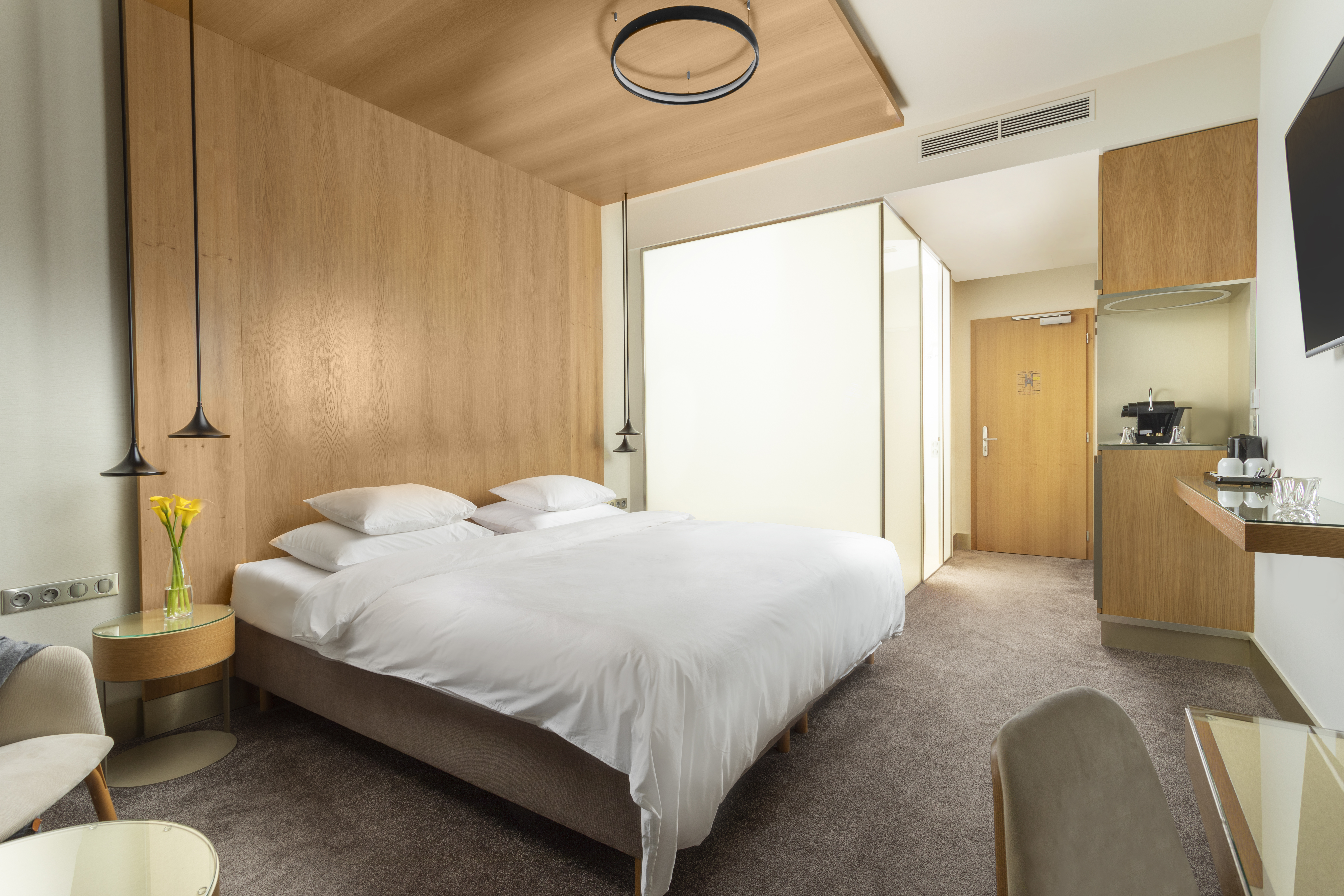 Double or Twin Deluxe