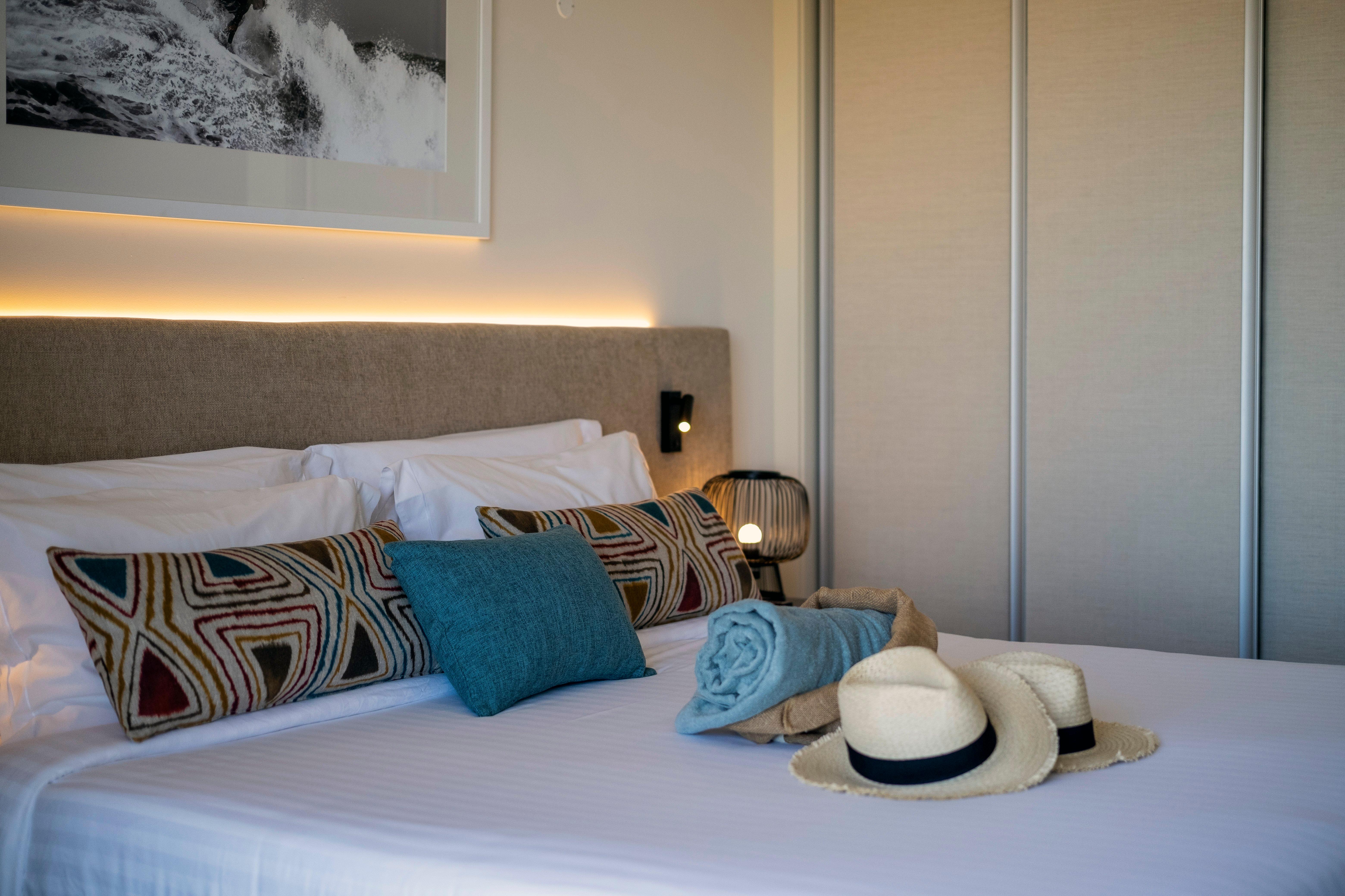 Double Inner-king Size Bed