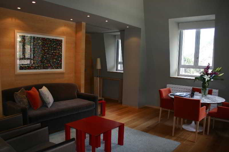 Family Room Connecting Room