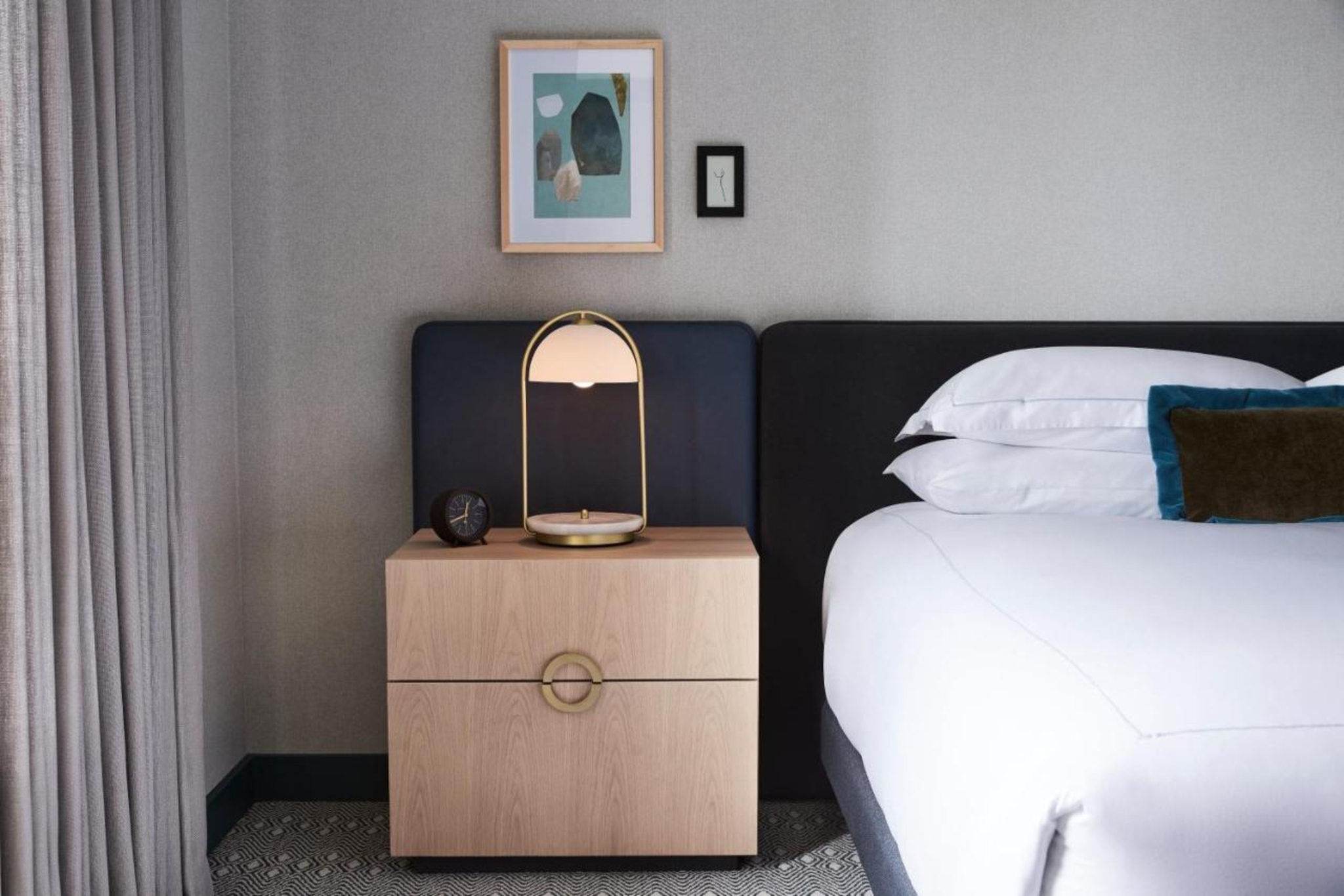 Double Deluxe King Bed