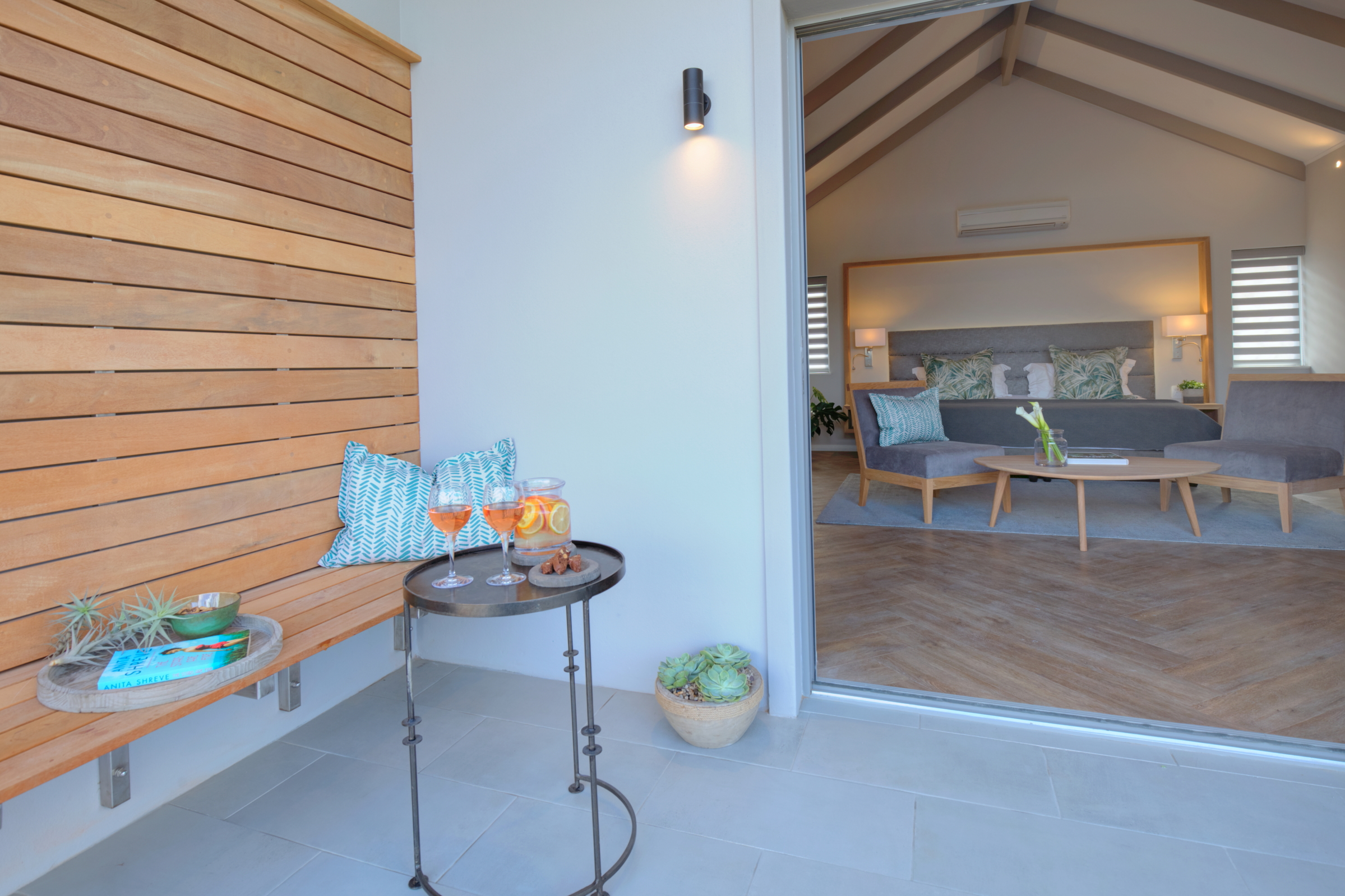 Family Room Superior Garden View